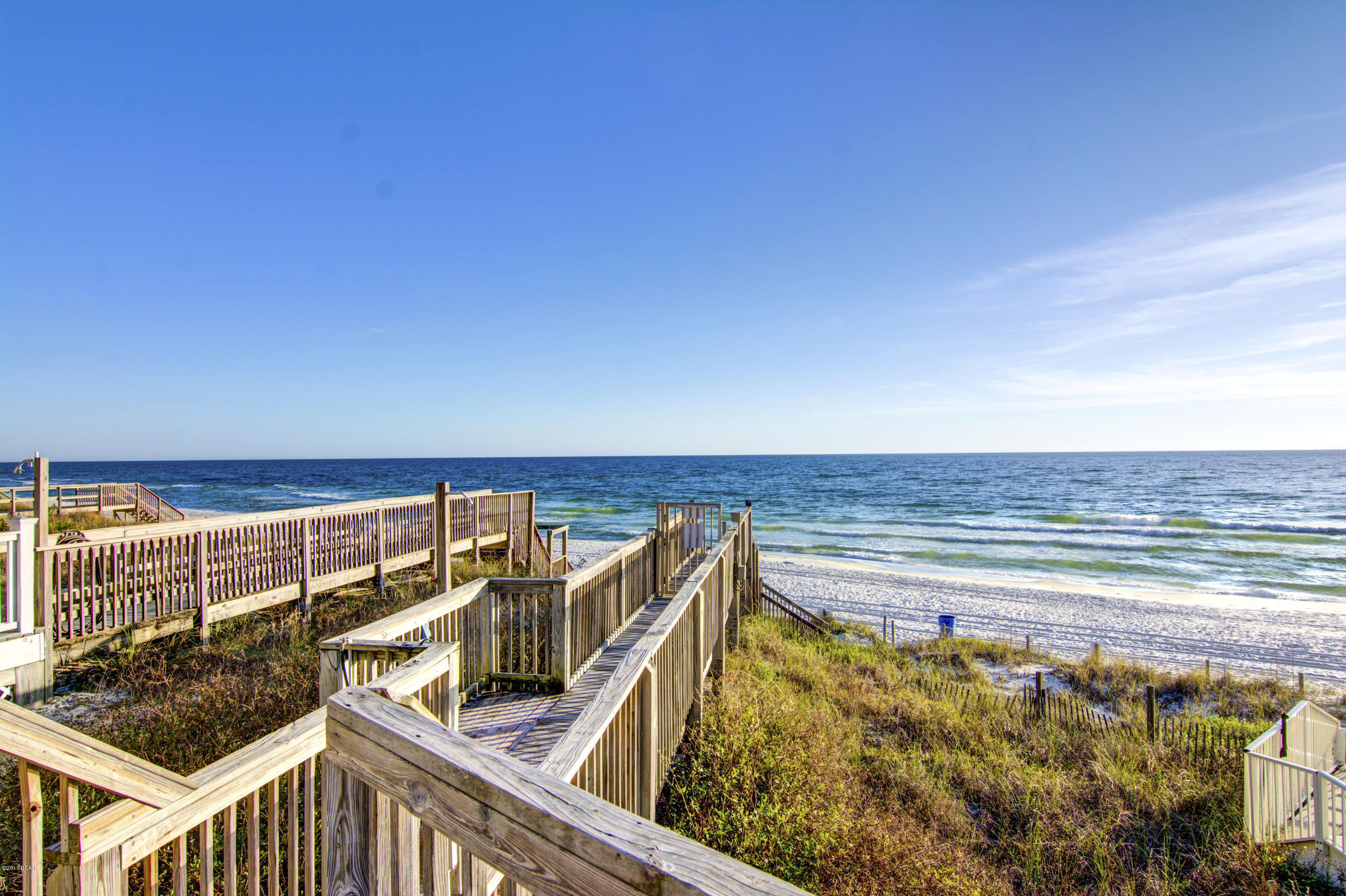 La Valencia Beach Resort - Residential