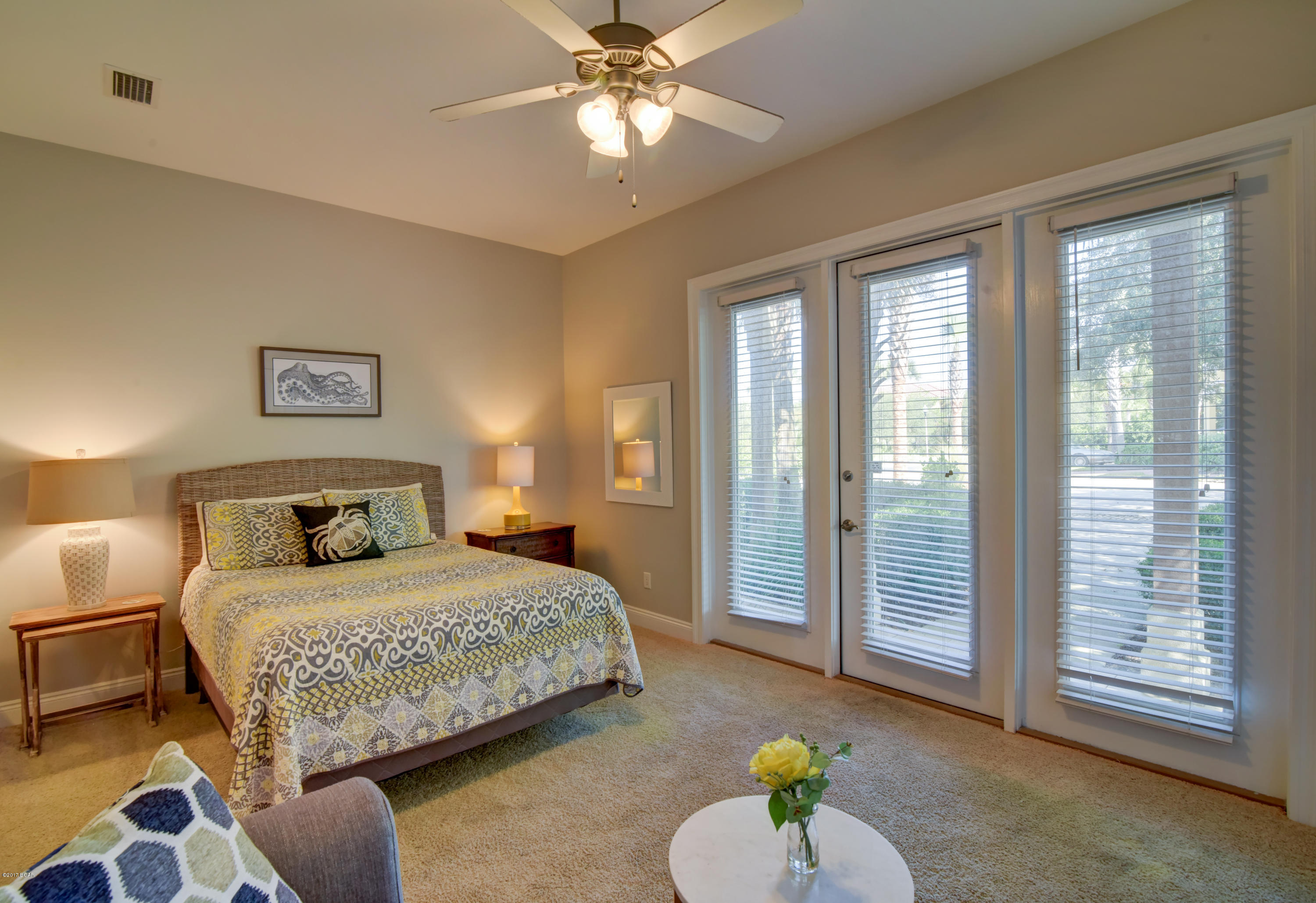 La Valencia Beach Resort - Residential