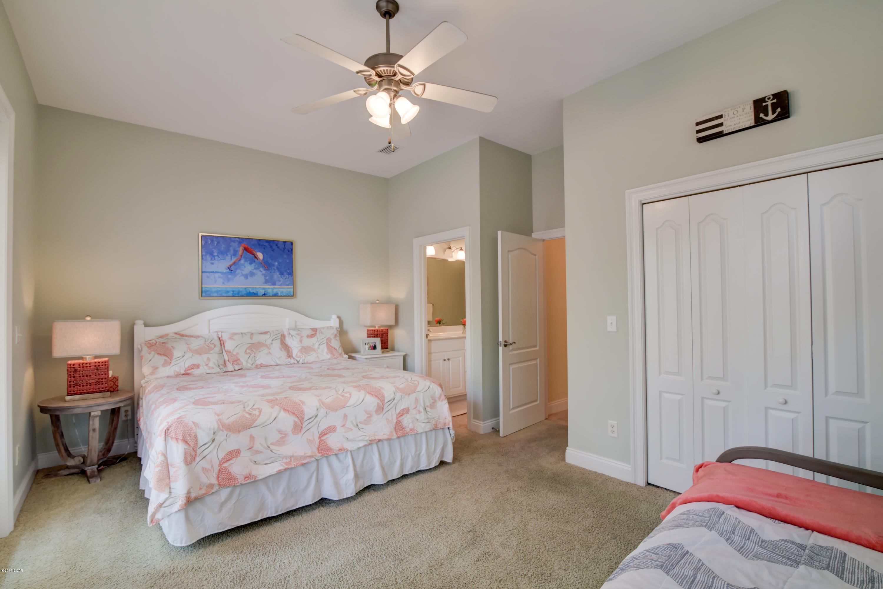 La Valencia Beach Resort - Residential