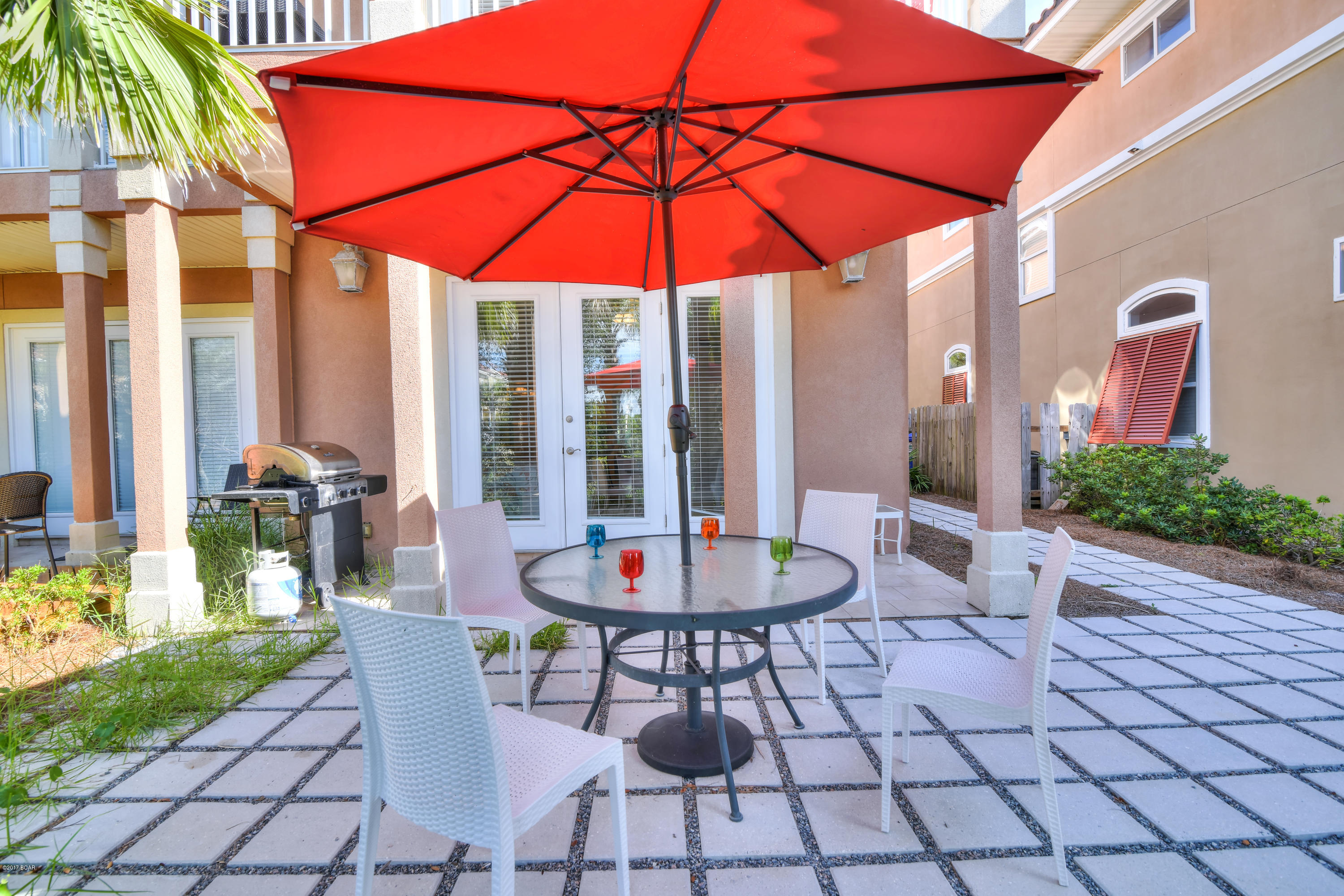 La Valencia Beach Resort - Residential