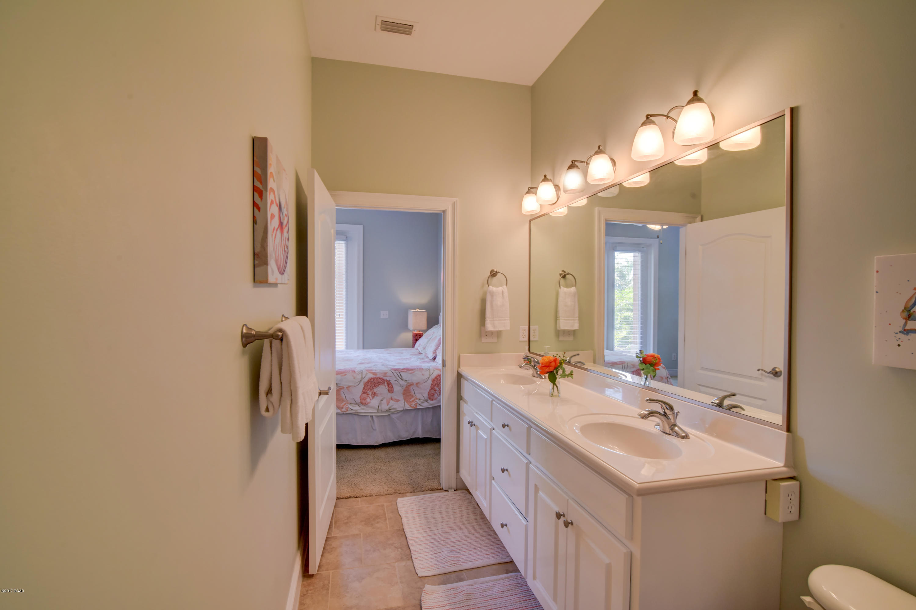 La Valencia Beach Resort - Residential