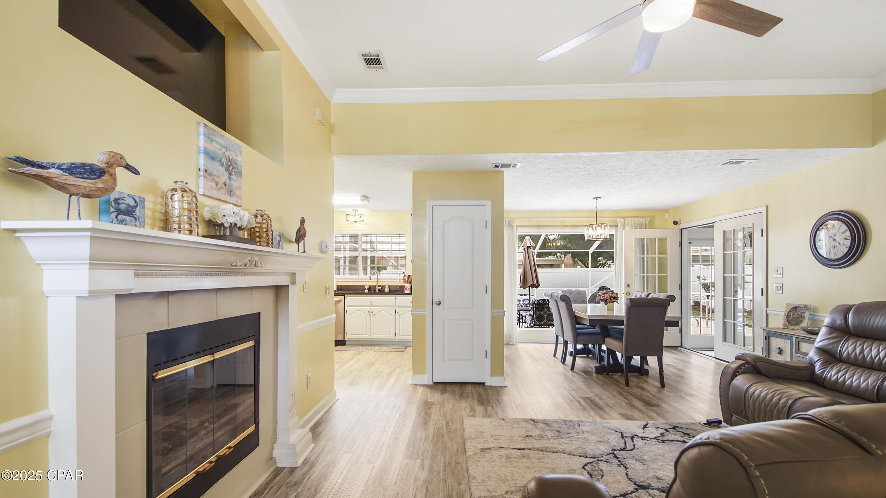 Summer Breeze - Residential