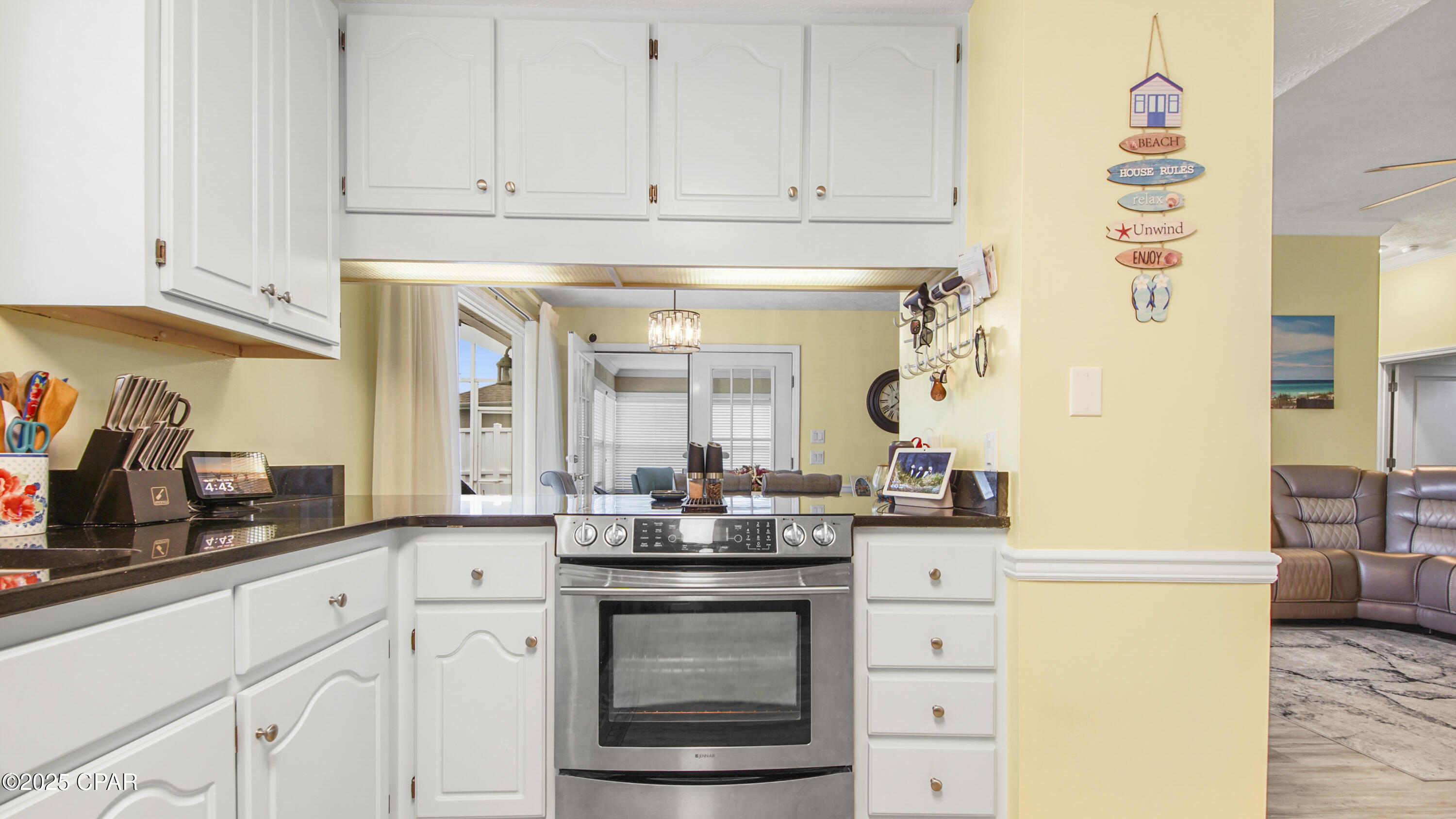 Summer Breeze - Residential