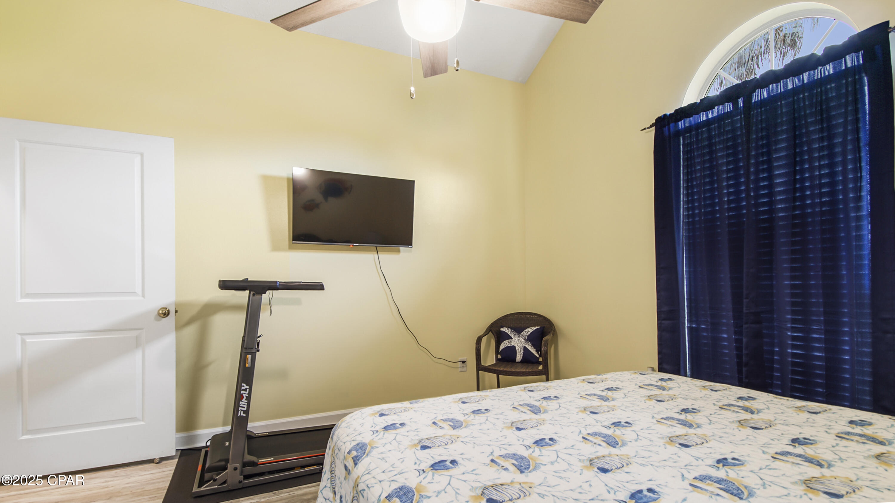 Summer Breeze - Residential