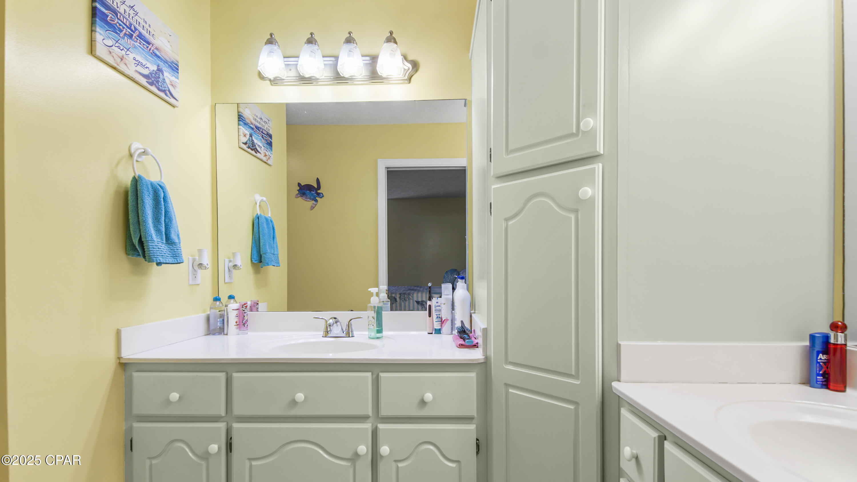 Summer Breeze - Residential