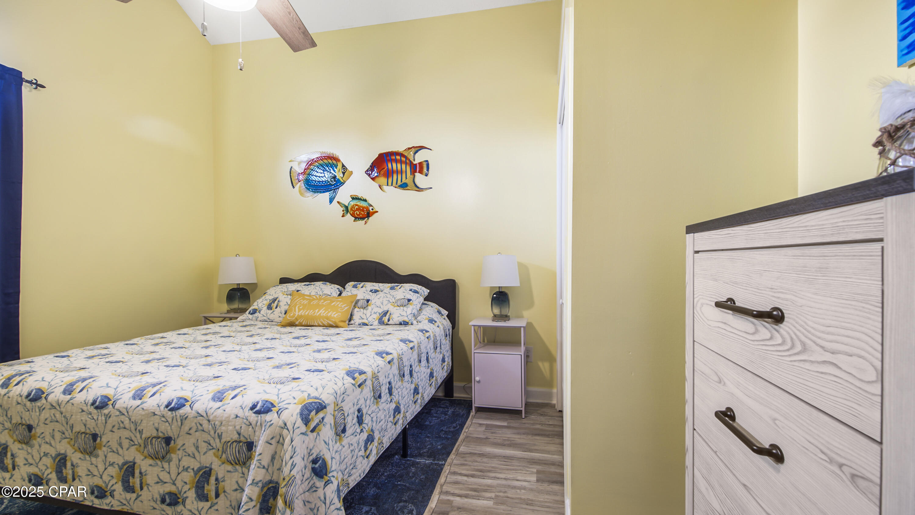 Summer Breeze - Residential