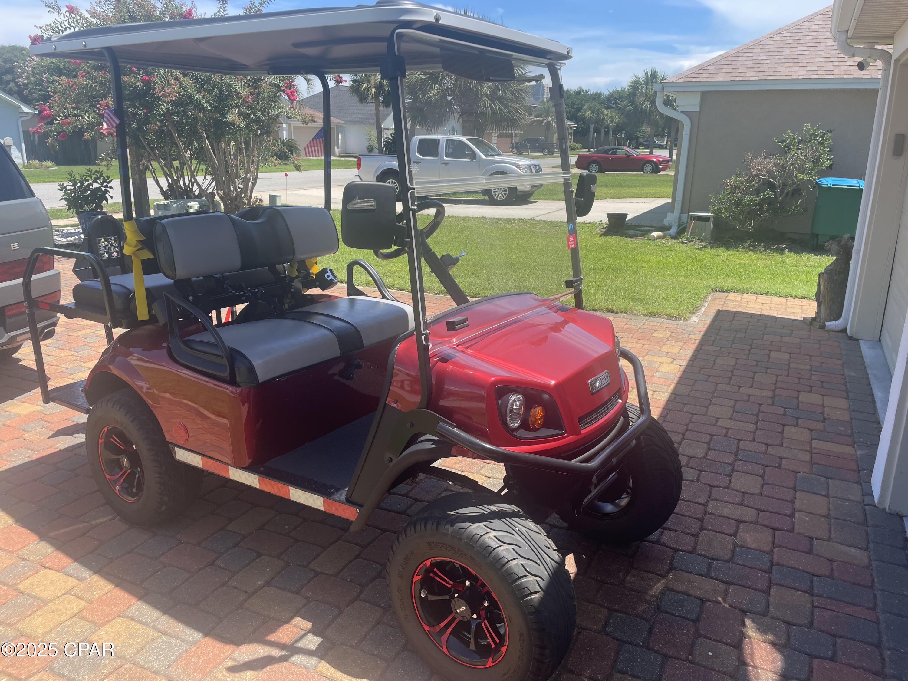 Summer Breeze - Residential