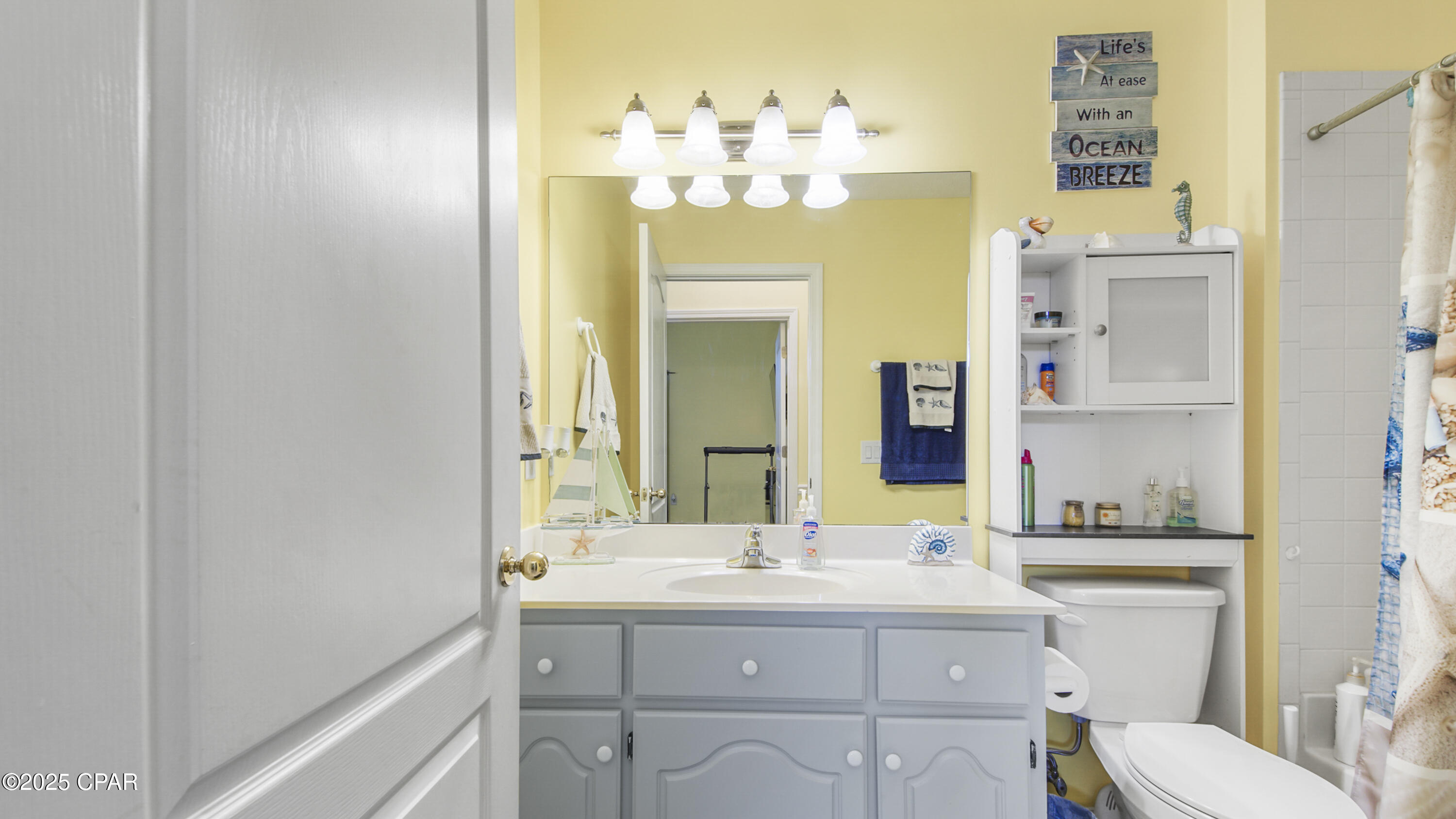 Summer Breeze - Residential