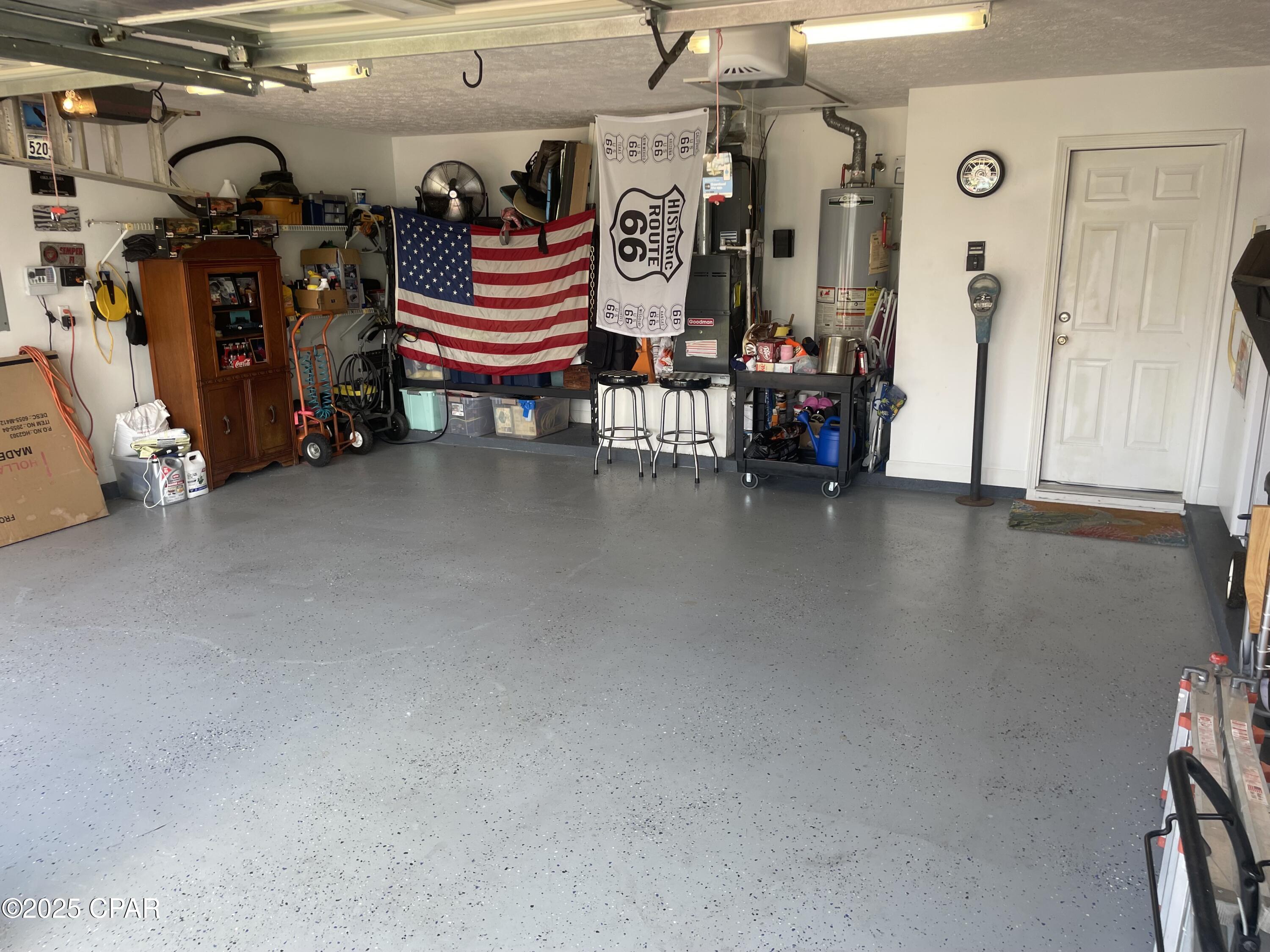 Summer Breeze - Residential