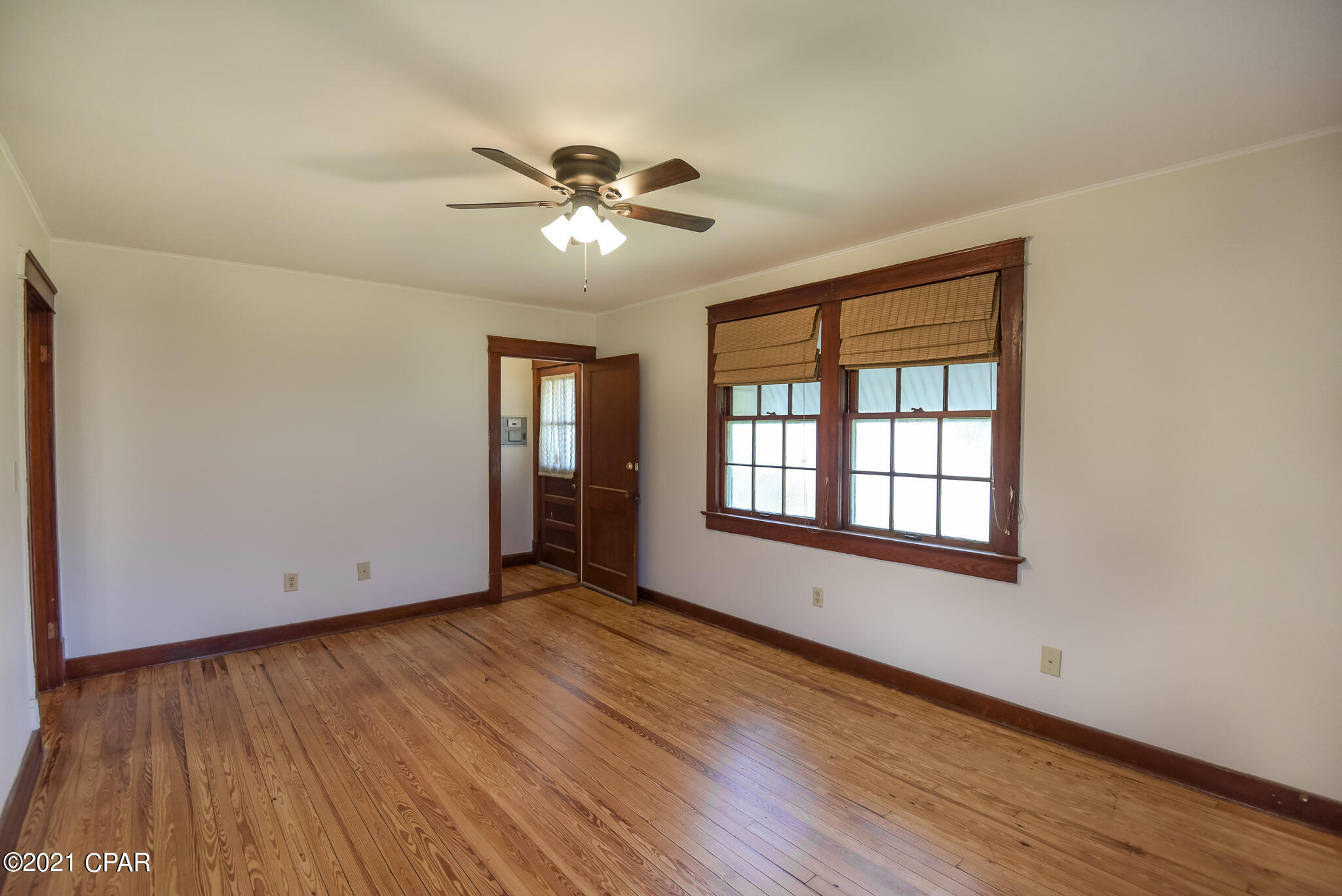 [No Recorded Subdiv] - Residential Lease