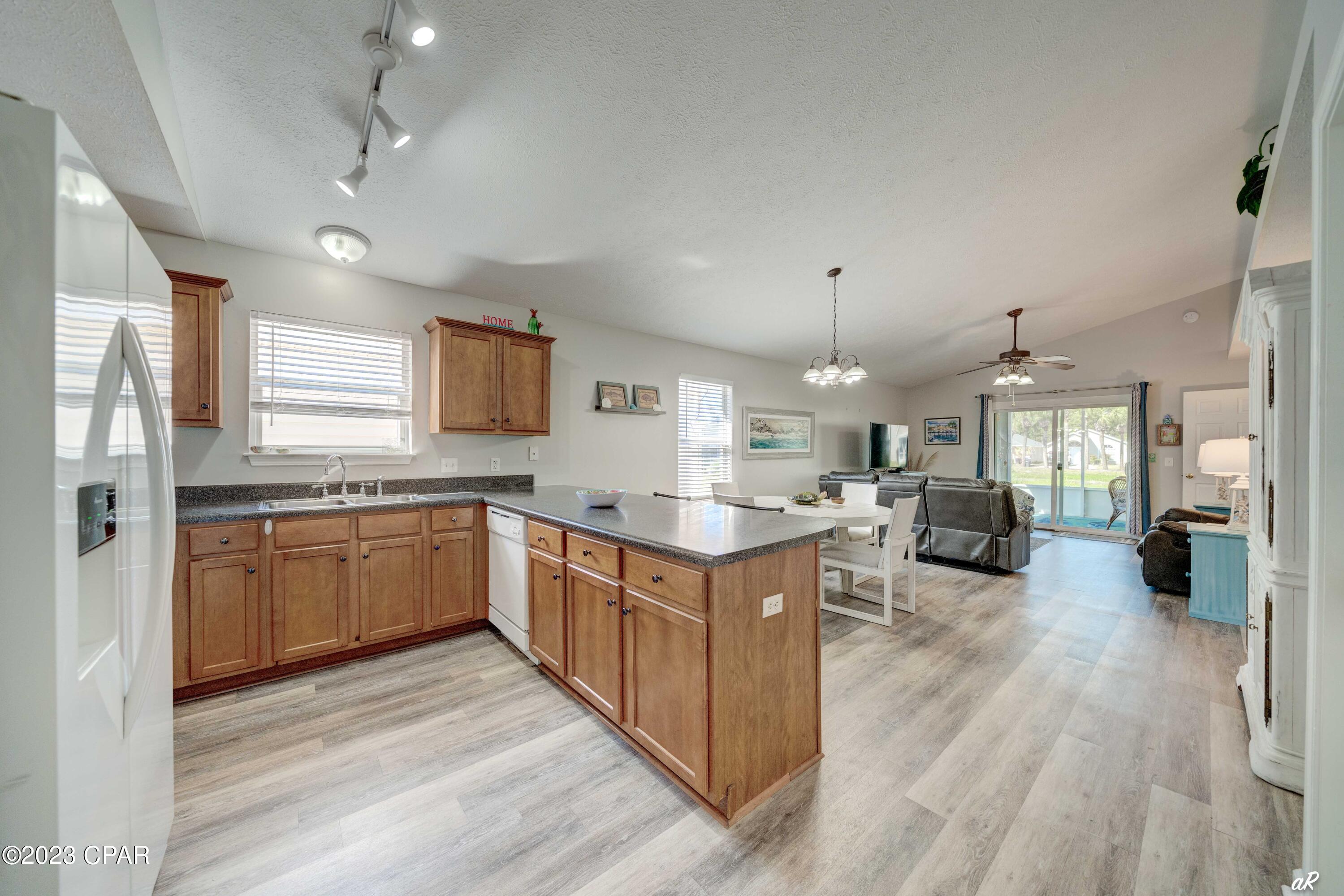 Palm Cove Phase II - Residential