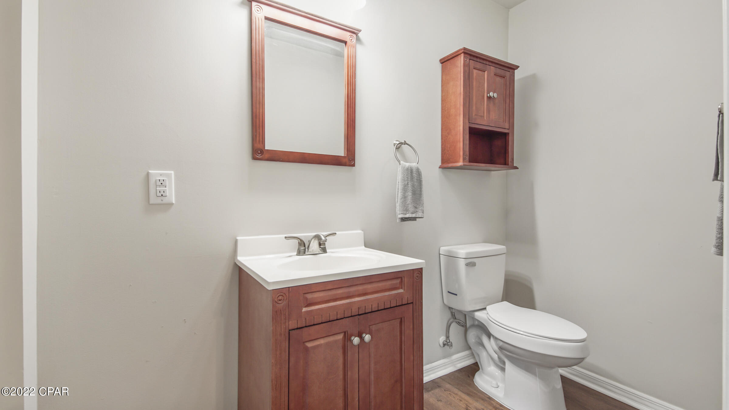Lakewood Manor U-3 - Residential