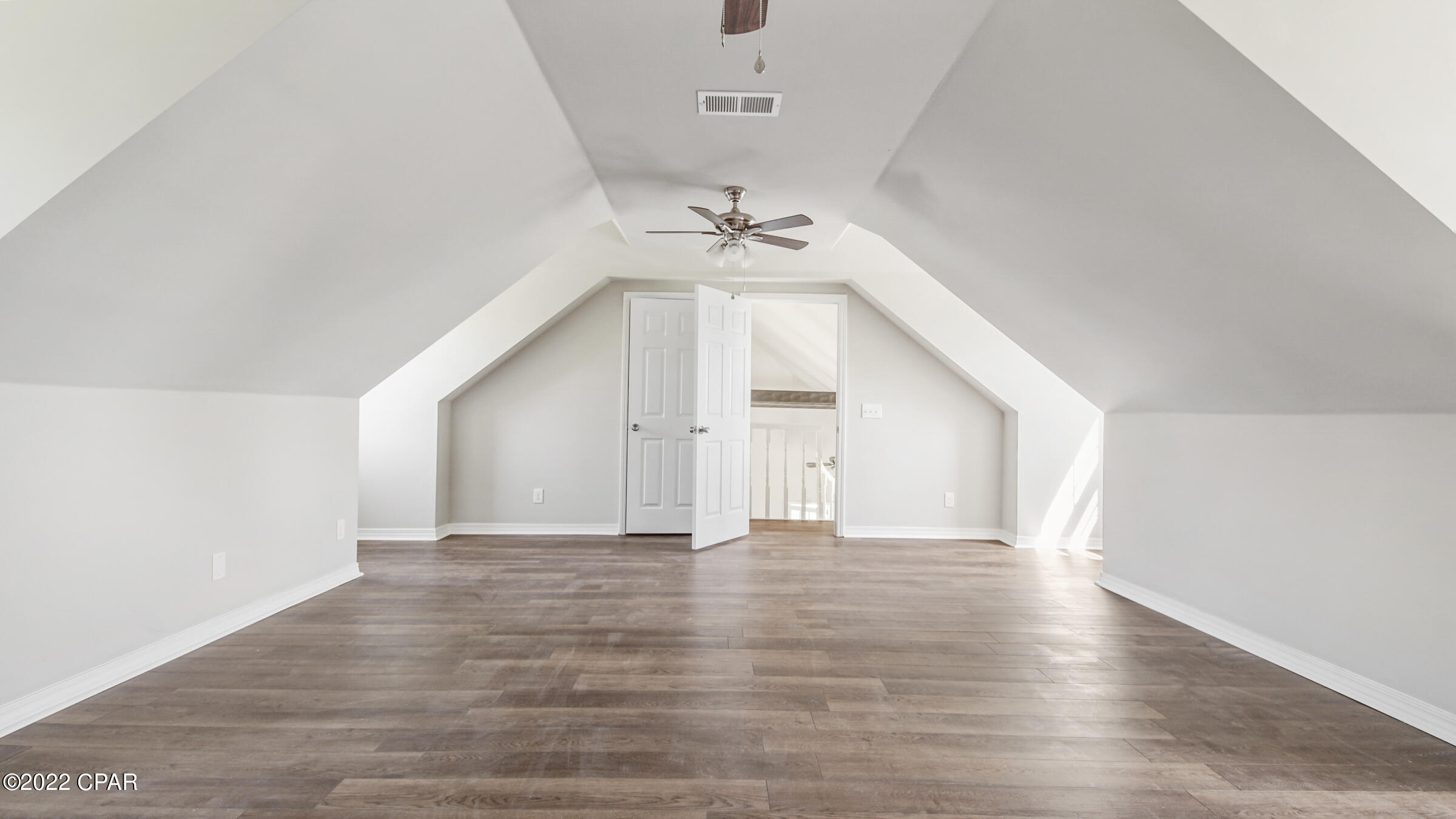 Lakewood Manor U-3 - Residential
