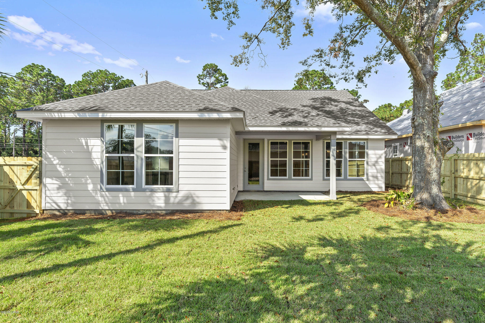 Pines 5th Add - Residential