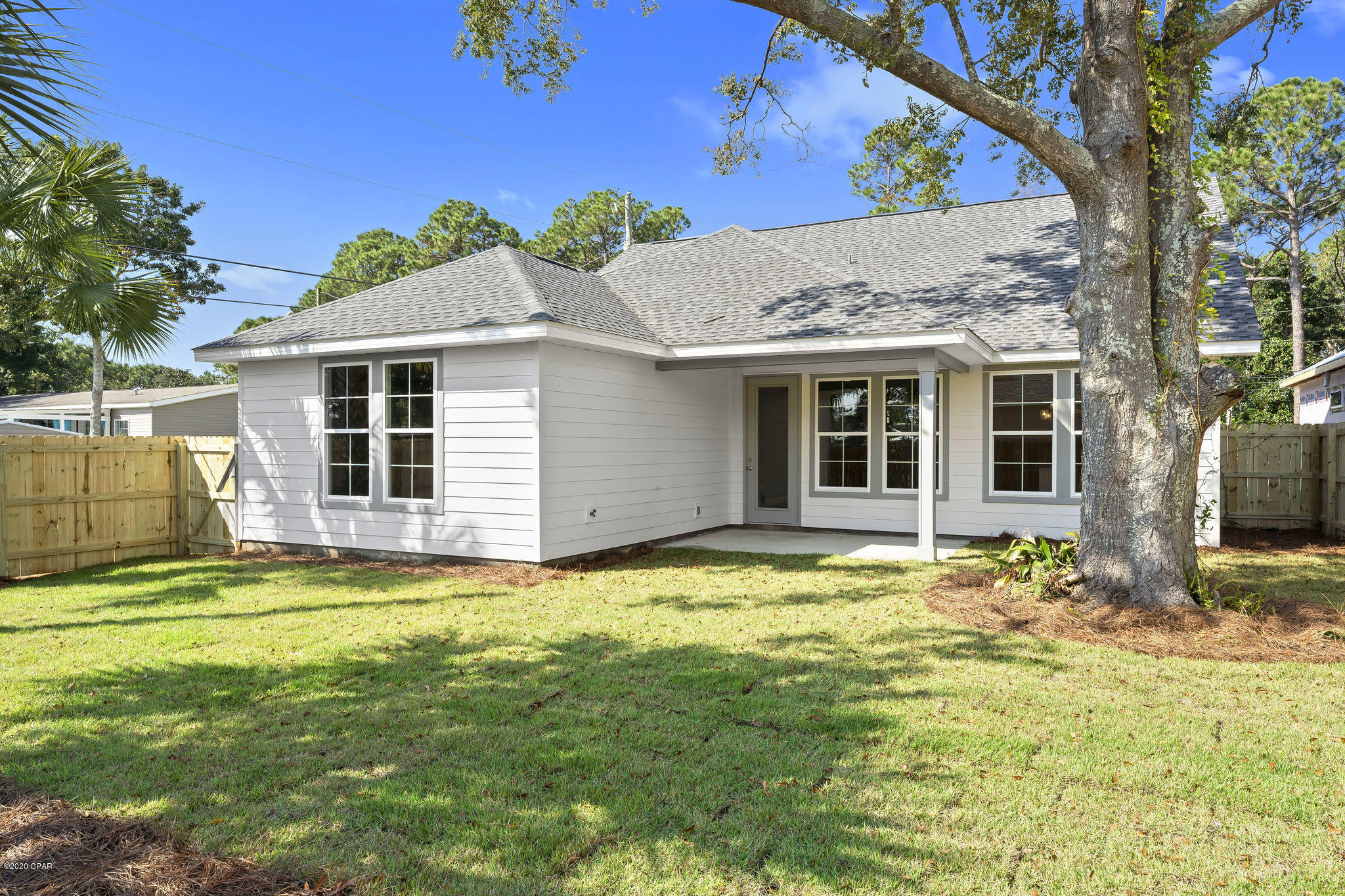 Pines 5th Add - Residential