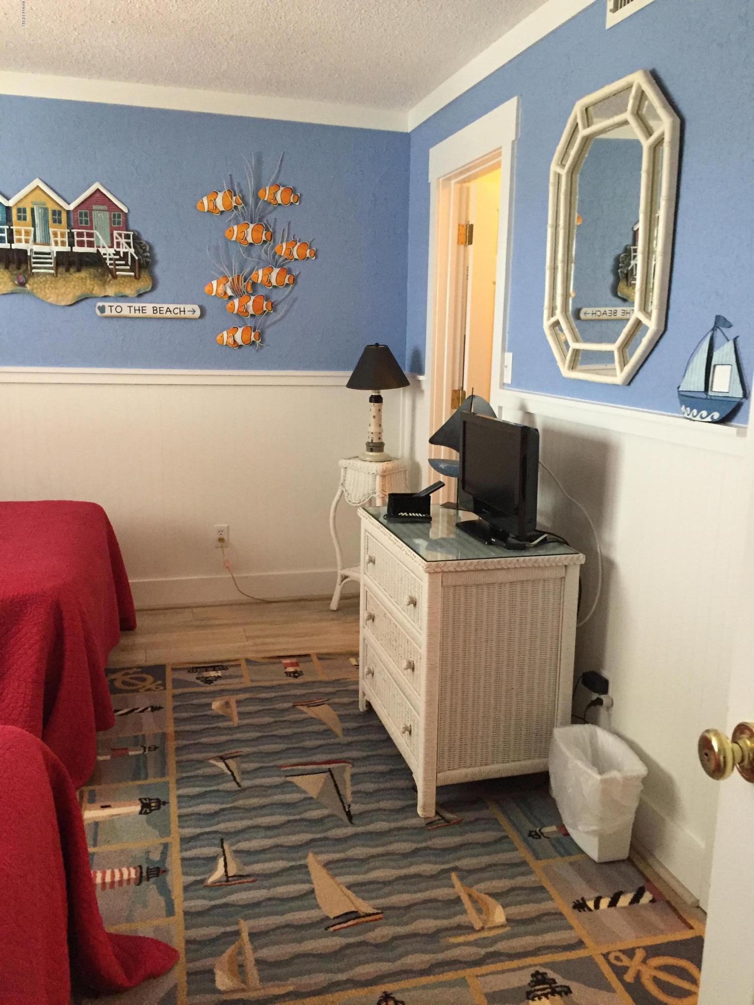 The Commodore - Residential