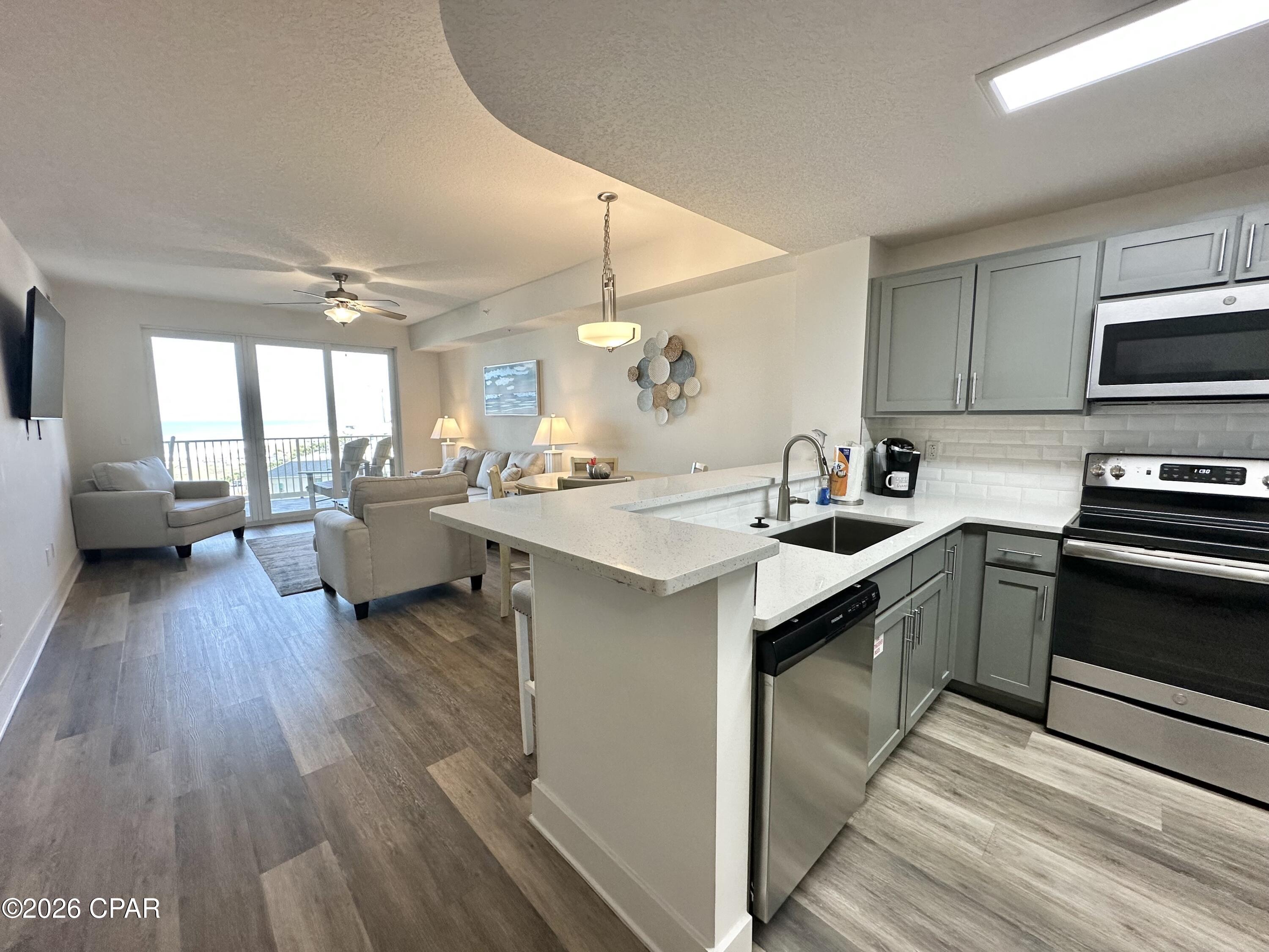 Calypso Towers III - Residential