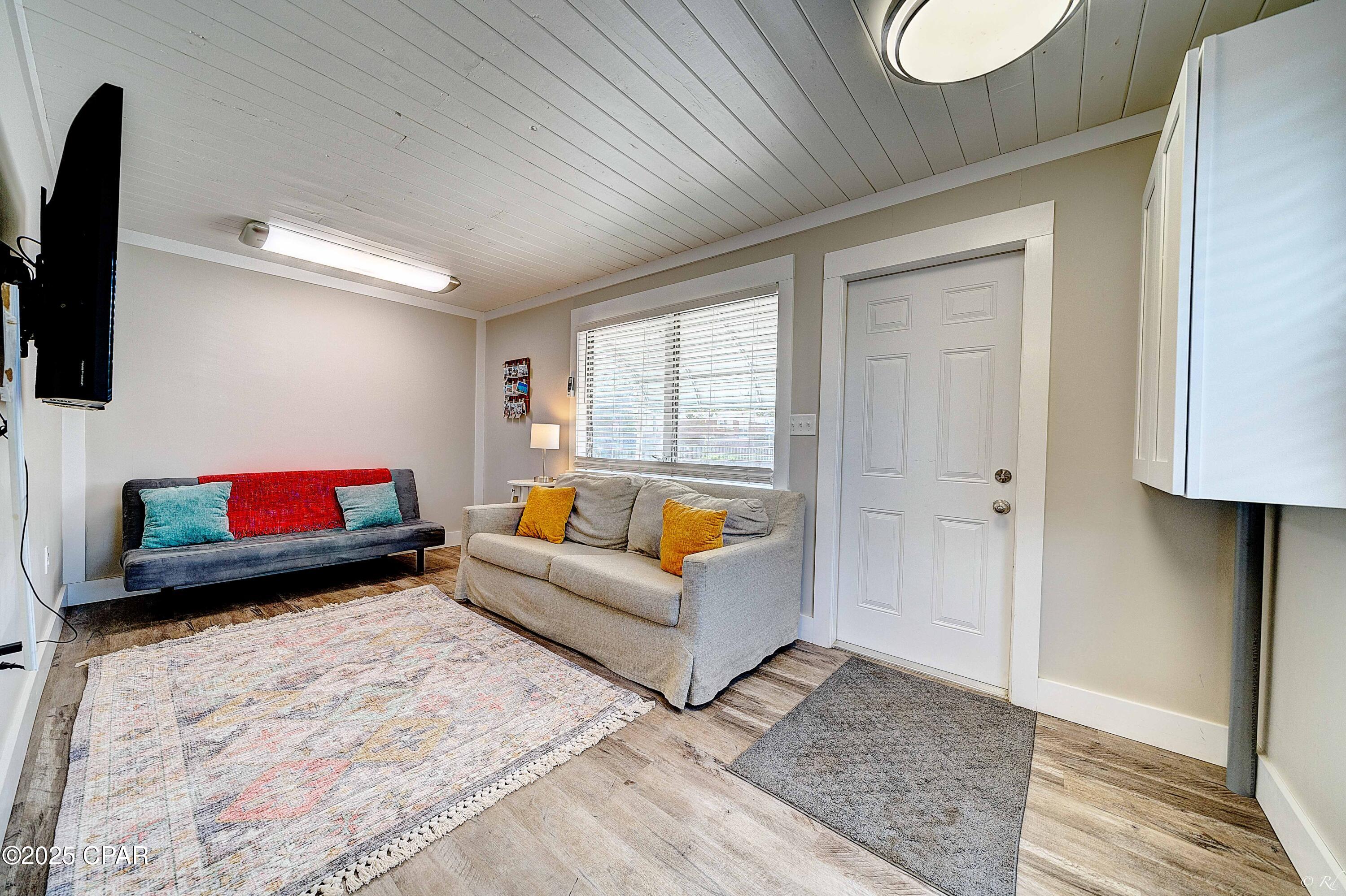 No Named Subdivision - Residential Lease