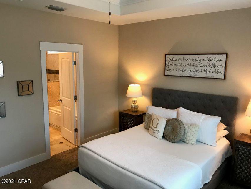 Riviera Beach - Residential