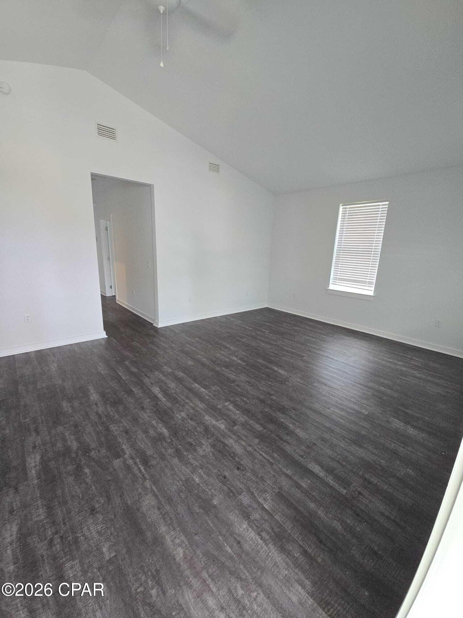 320 N Center Avenue