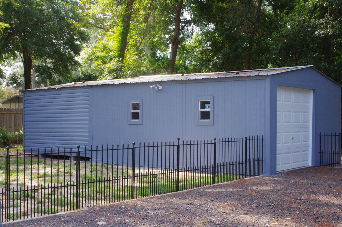 Cove Terrace 3rd (Sudduths 15th) - Residential