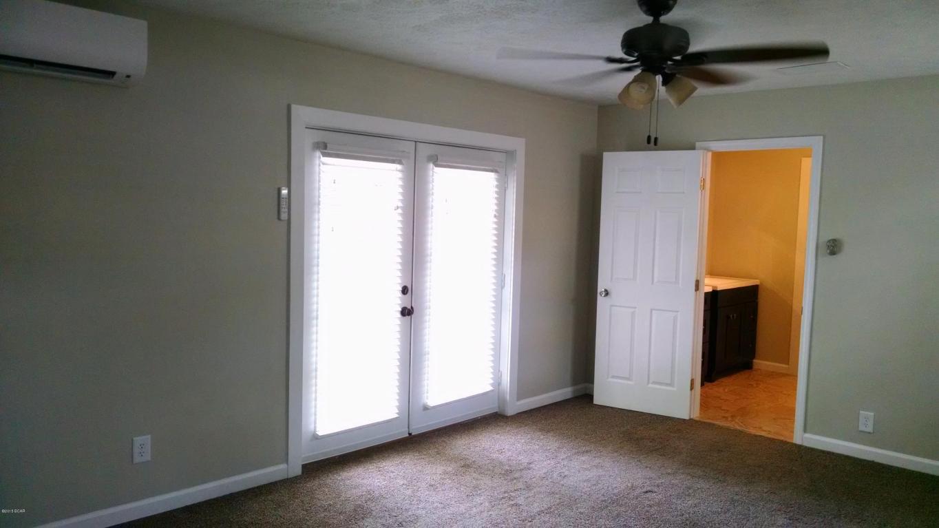 Cove Terrace 3rd (Sudduths 15th) - Residential