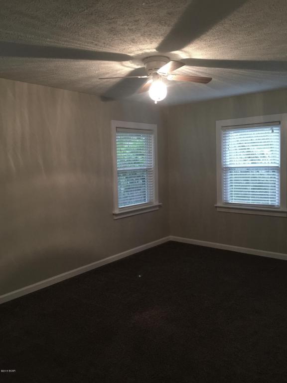 Cove Terrace 3rd (Sudduths 15th) - Residential