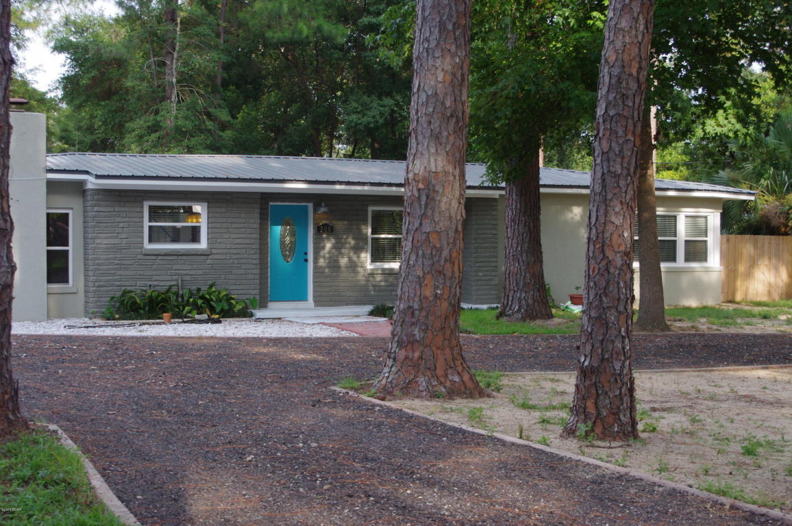 Cove Terrace 3rd (Sudduths 15th) - Residential