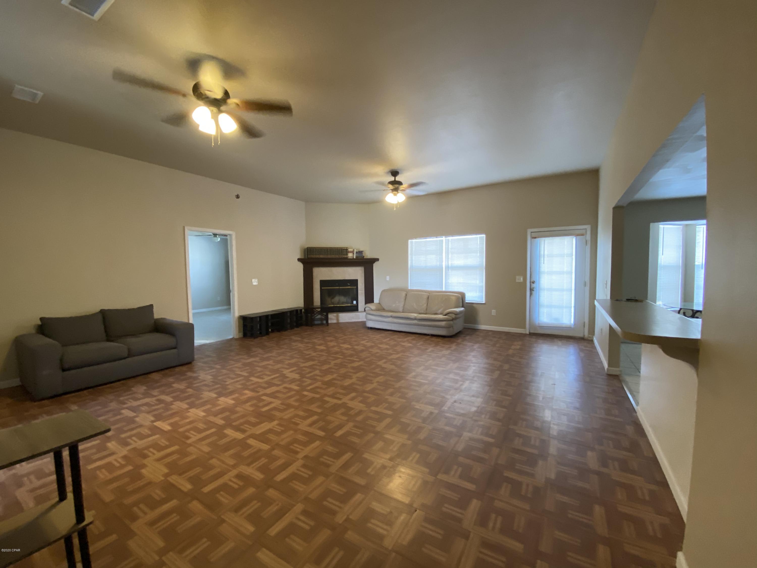 Pitts 1st Addto Parker - Residential