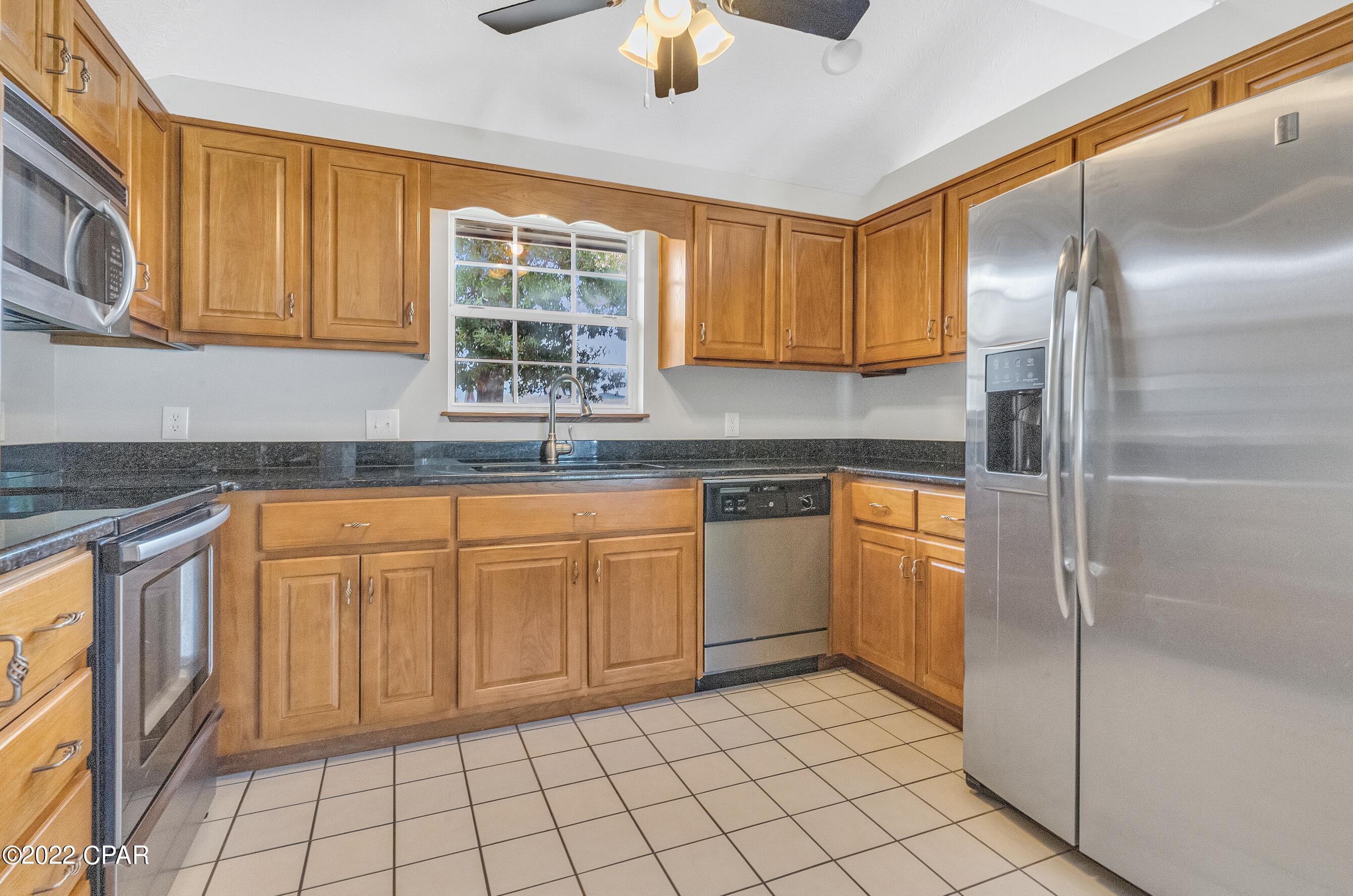 Sandy Creek Air Park - Residential