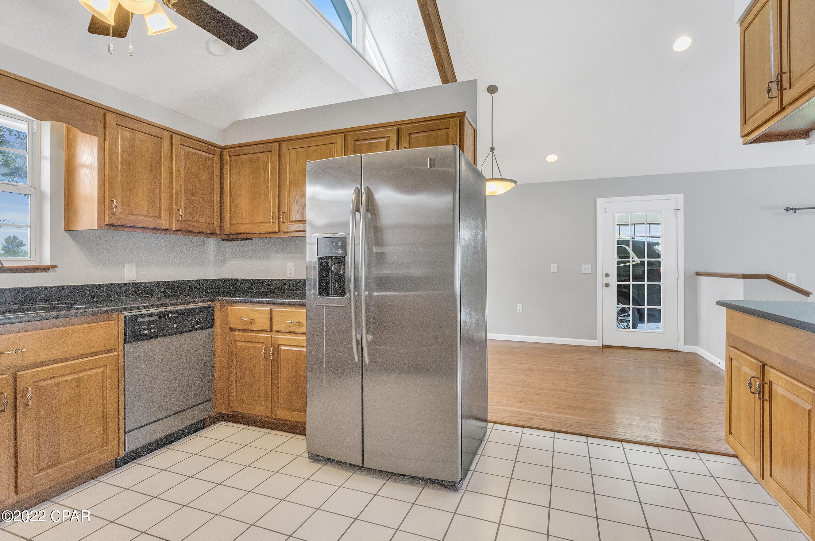 Sandy Creek Air Park - Residential