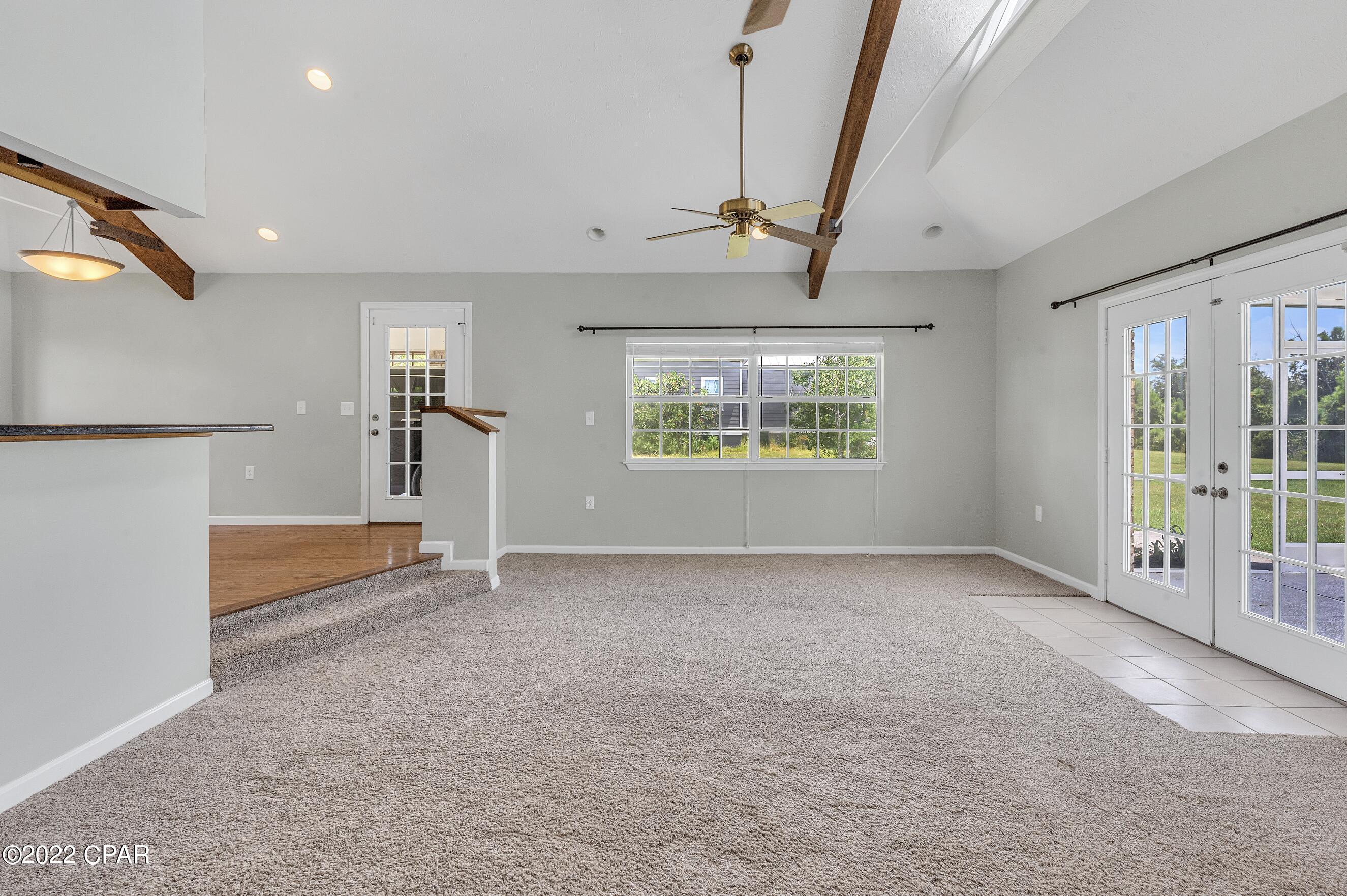 Sandy Creek Air Park - Residential