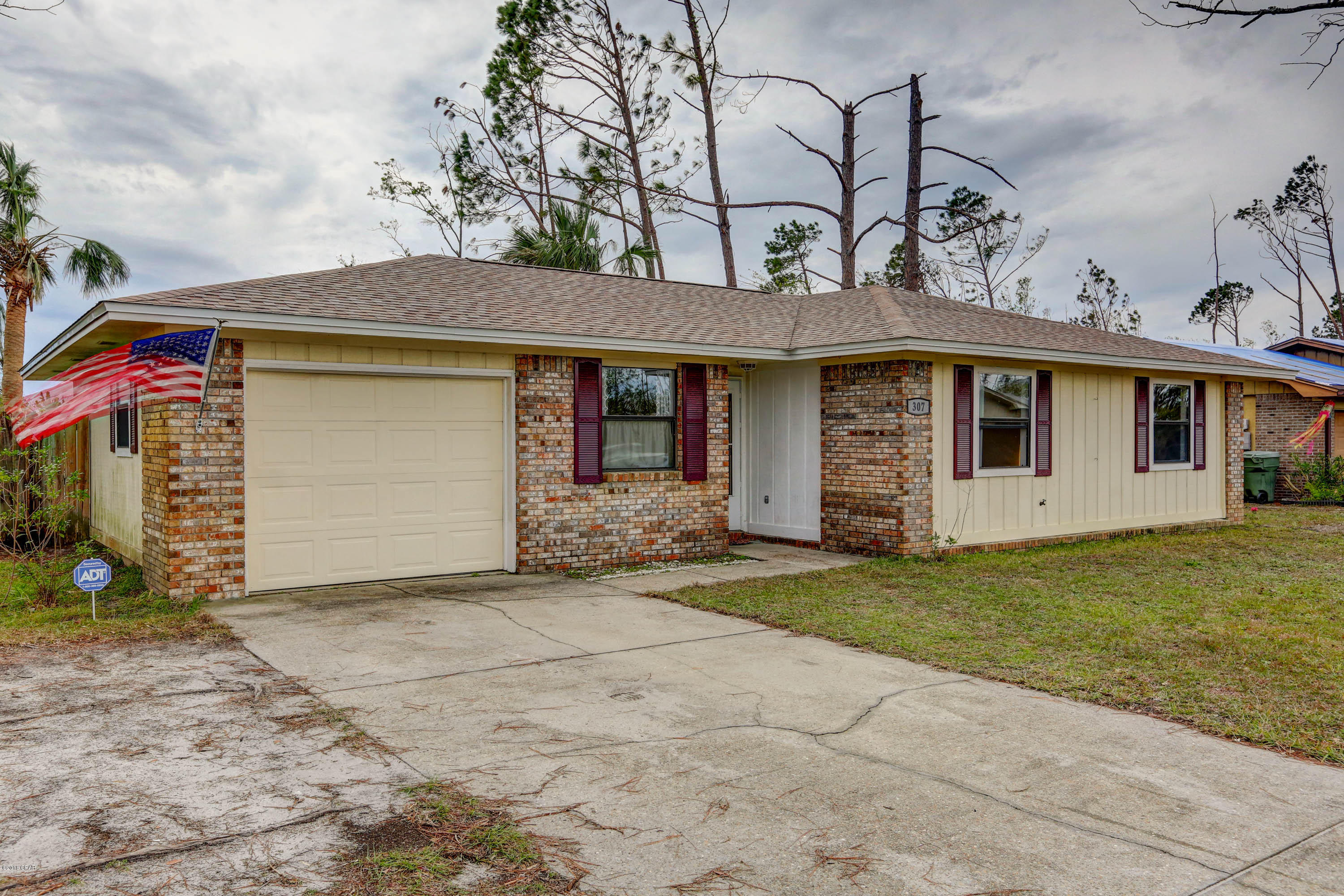 Gulf Coast Village U-2 - Residential