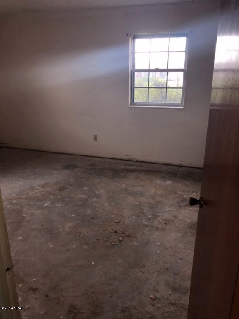 Lannie Rowe Lake Estates U-9 - Residential