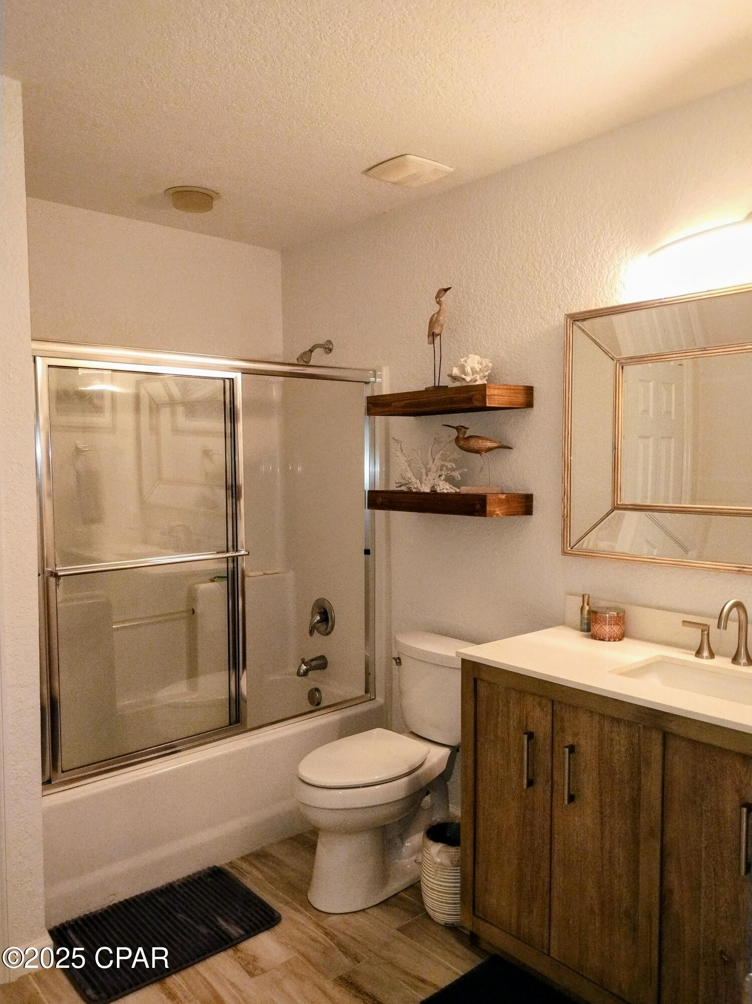 Hibiscus By The Bay - Residential