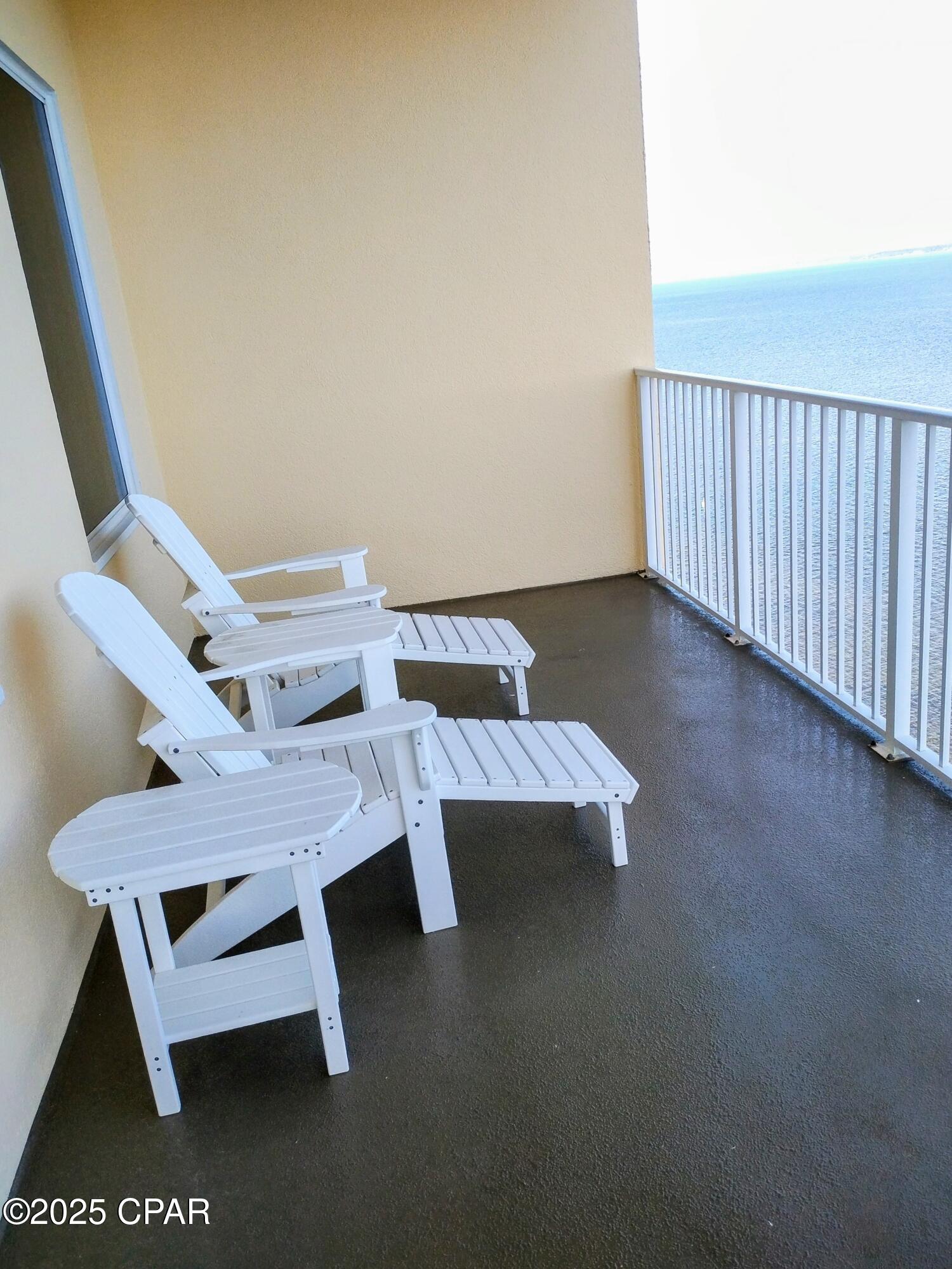 Hibiscus By The Bay - Residential