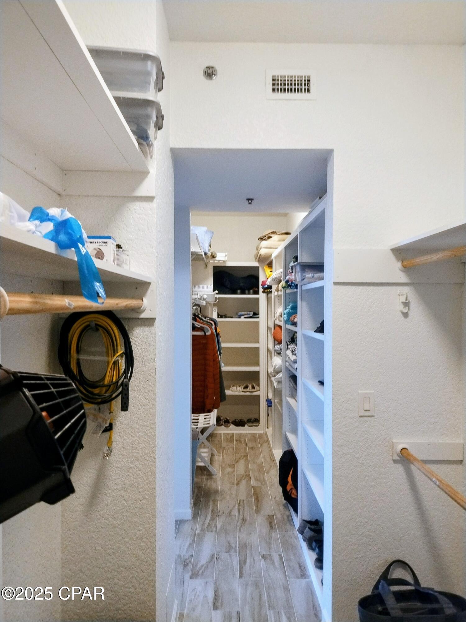 Hibiscus By The Bay - Residential