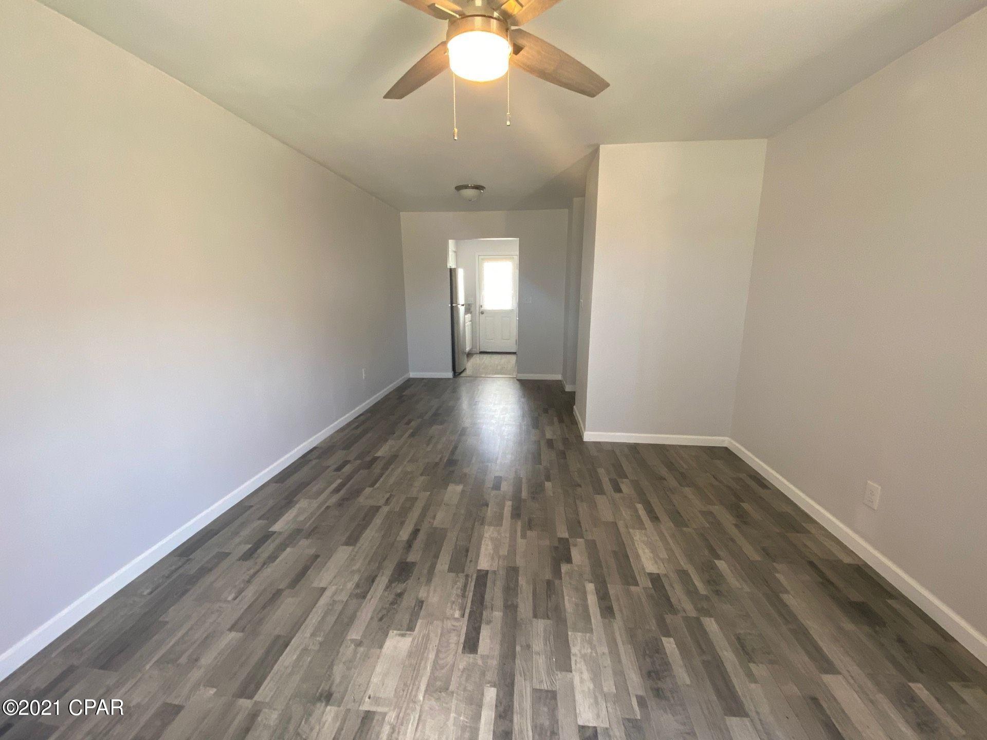 [No Recorded Subdiv] - Residential Lease