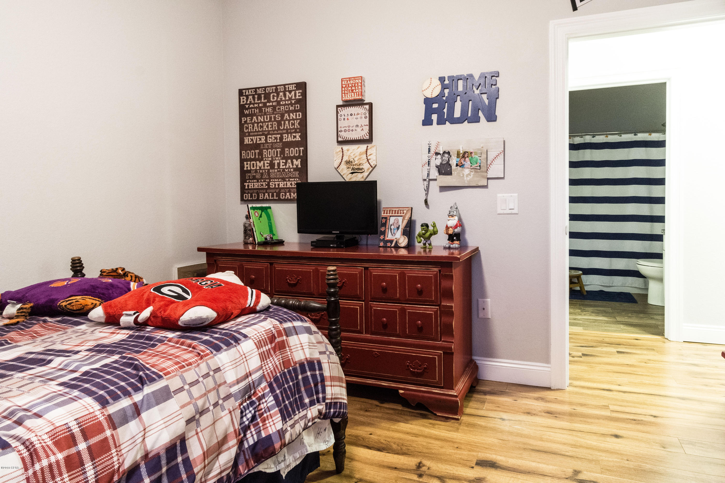 [No Recorded Subdiv] - Residential