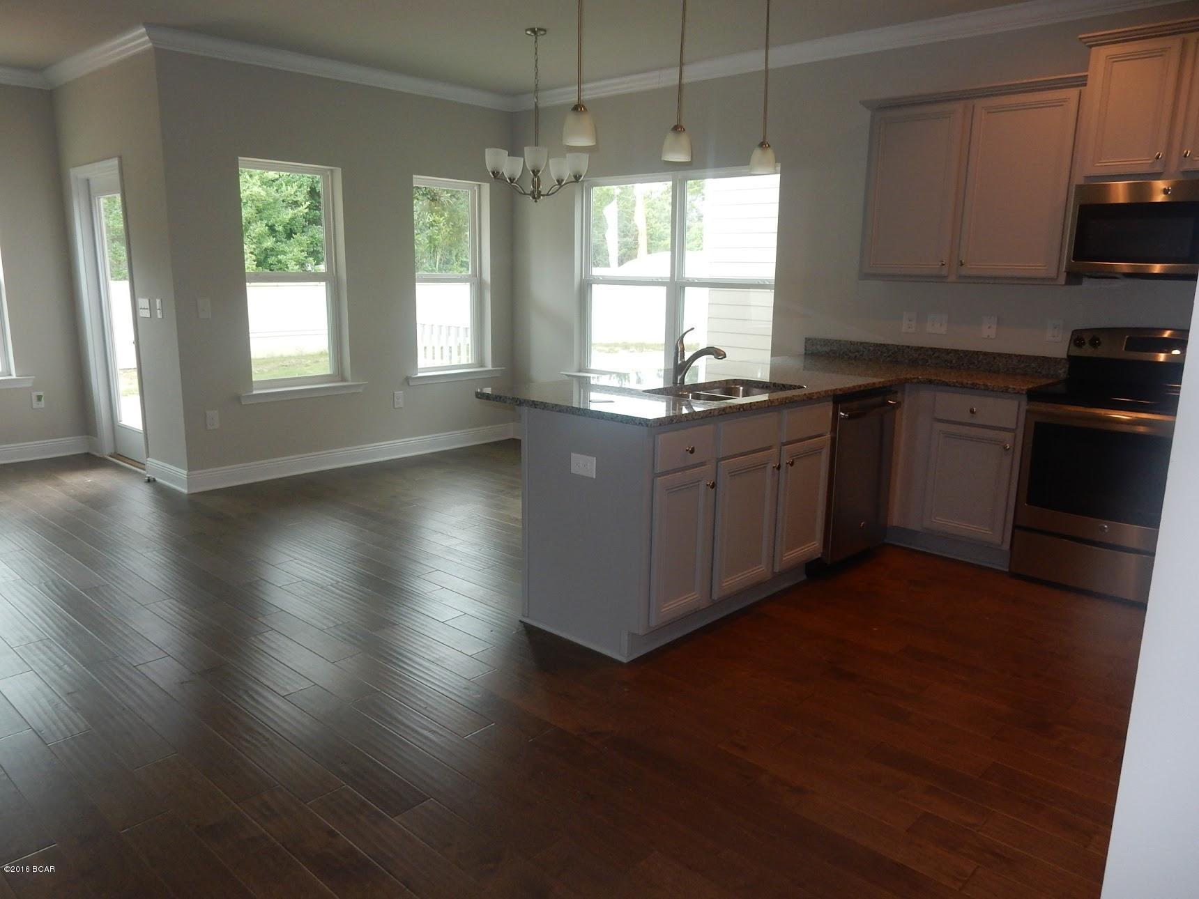 Magnolia Bay Club - Residential