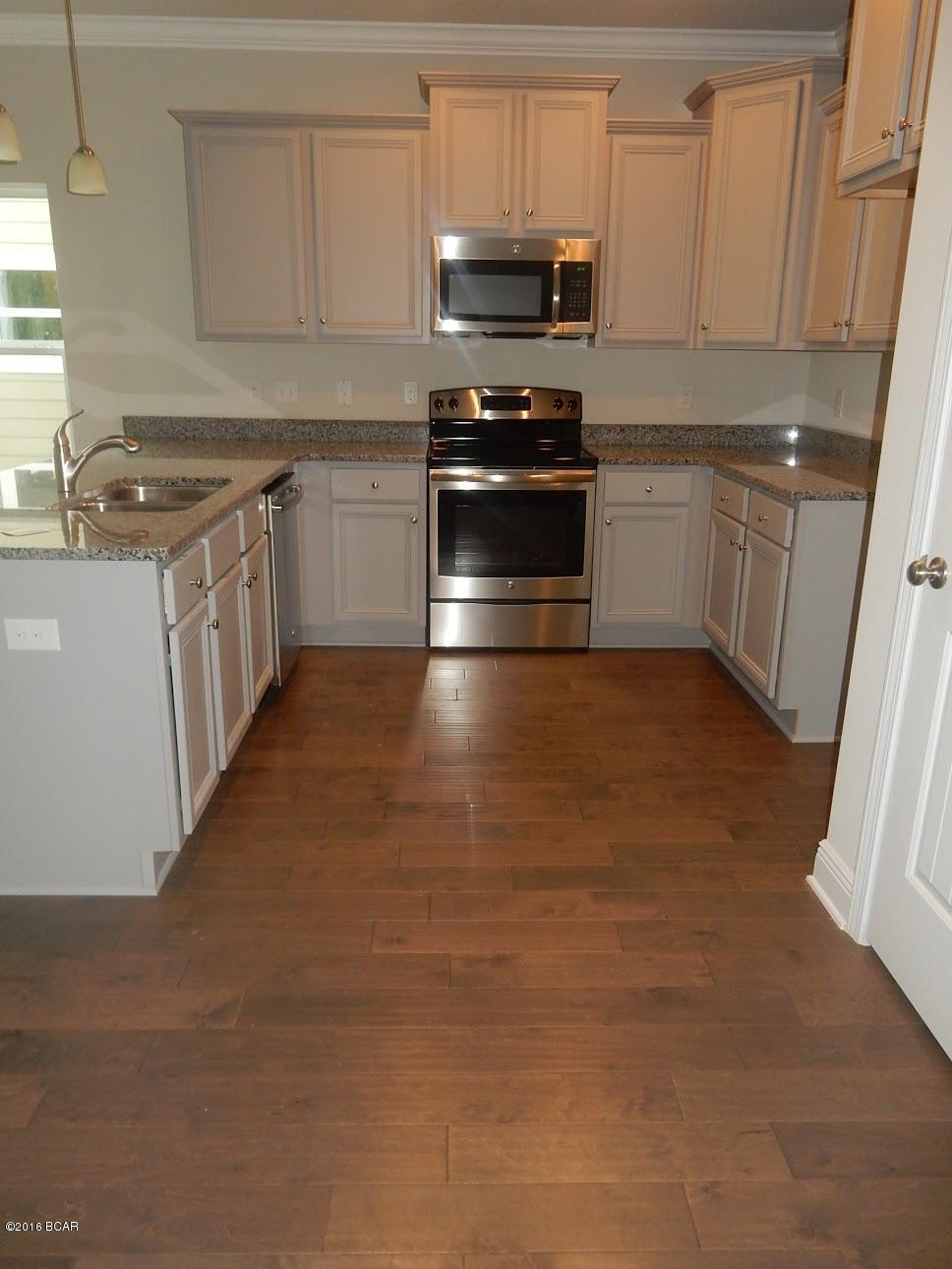 Magnolia Bay Club - Residential