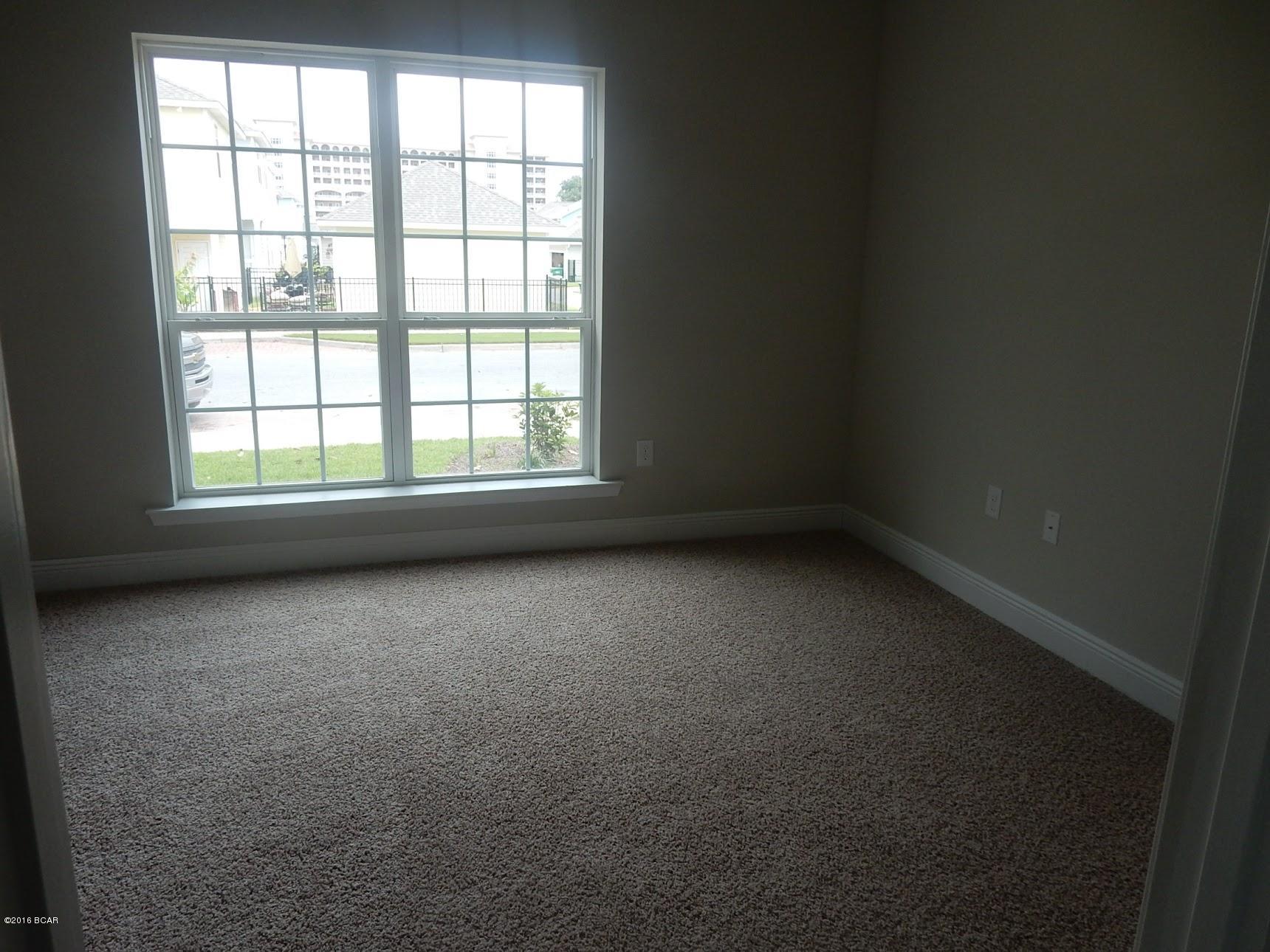 Magnolia Bay Club - Residential