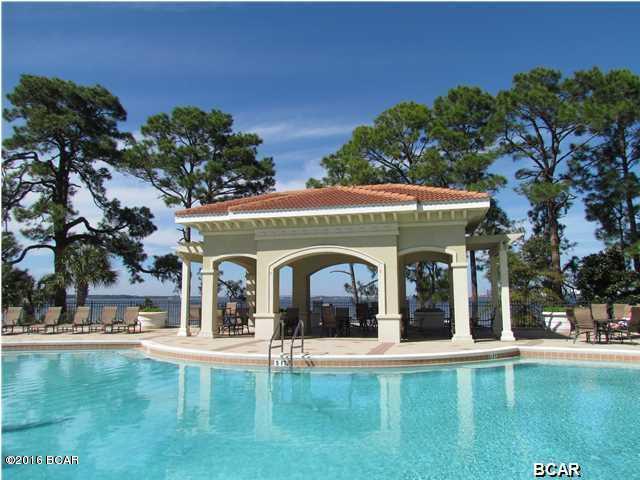 Magnolia Bay Club - Residential