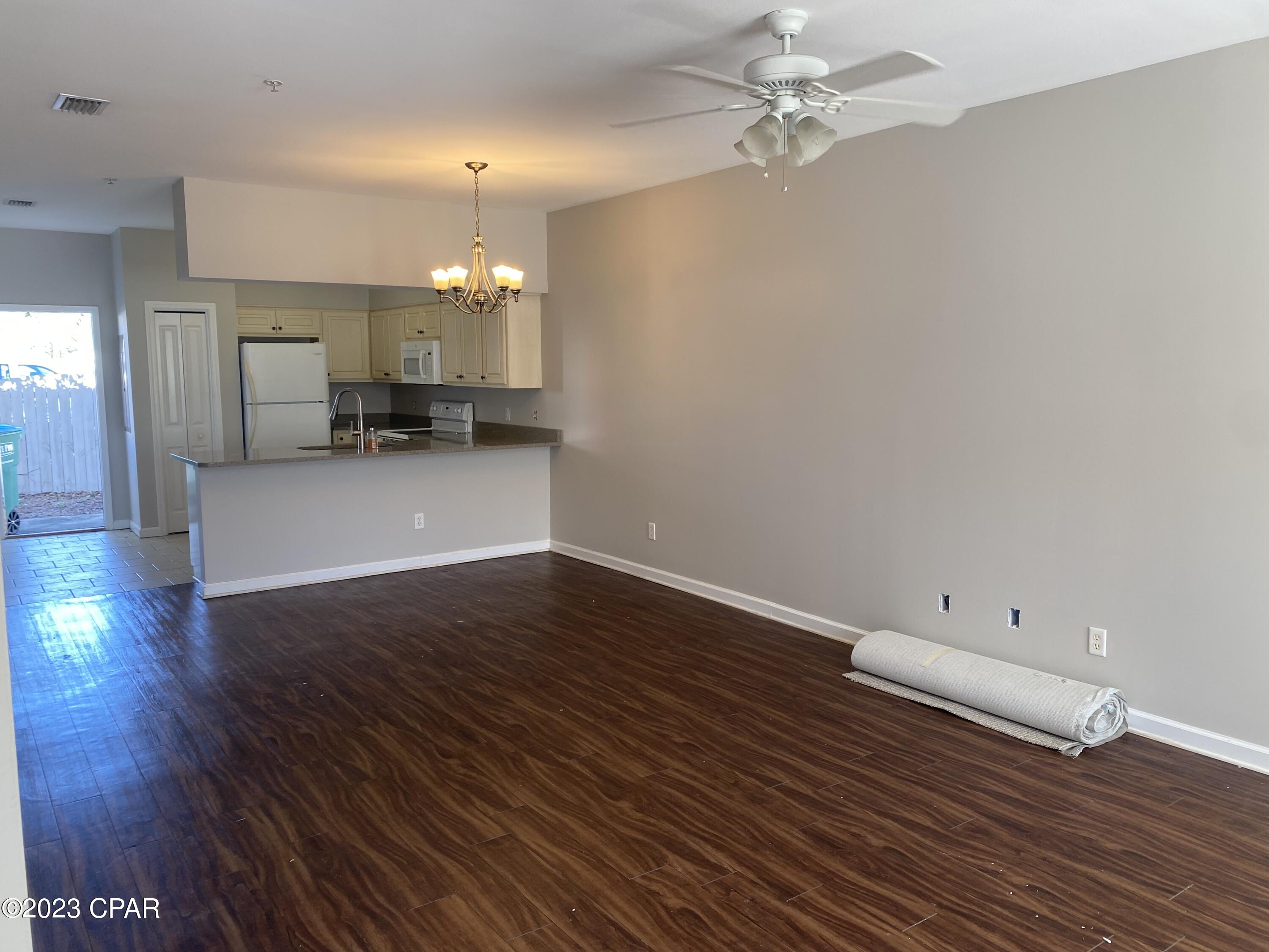 Annabella's Townhomes - Residential