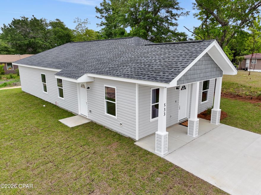 Age, sq ft, lot and room sizes are approximate.  New Construction with 3 Bedrooms and 2 full baths.  9' ceilings throughout.  Walk-in closet in Master Bedroom and another clothes closet and linen closet in the Master Bath.   Large Laundry room, Pantry in Kitchen.  Upgraded Quartz counter tops in Kitchen & Baths.  Kitchen has stainless steel appliances to include Refrigerator, Electric Stove, Dishwasher, Microwave and Disposal. Excellent size corner lot with some trees.  FHA and VA ready!  Ready for new home owner!
