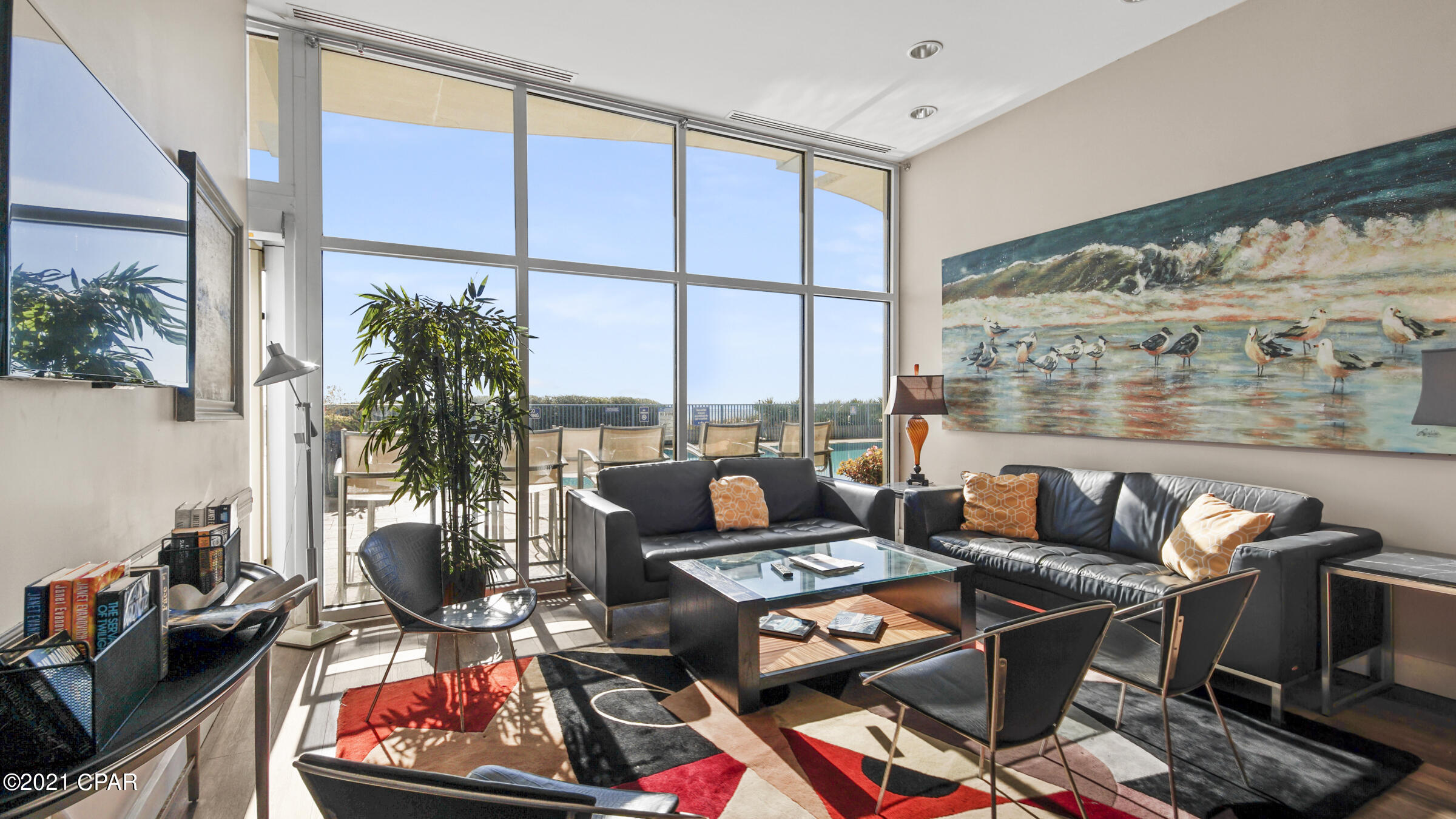 Sterling Breeze - Residential