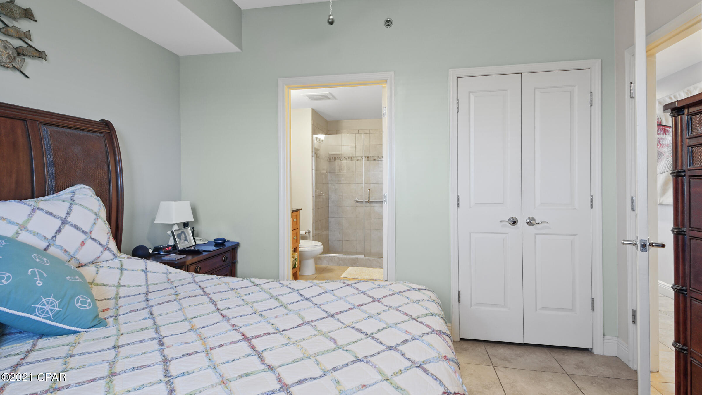 Sterling Breeze - Residential