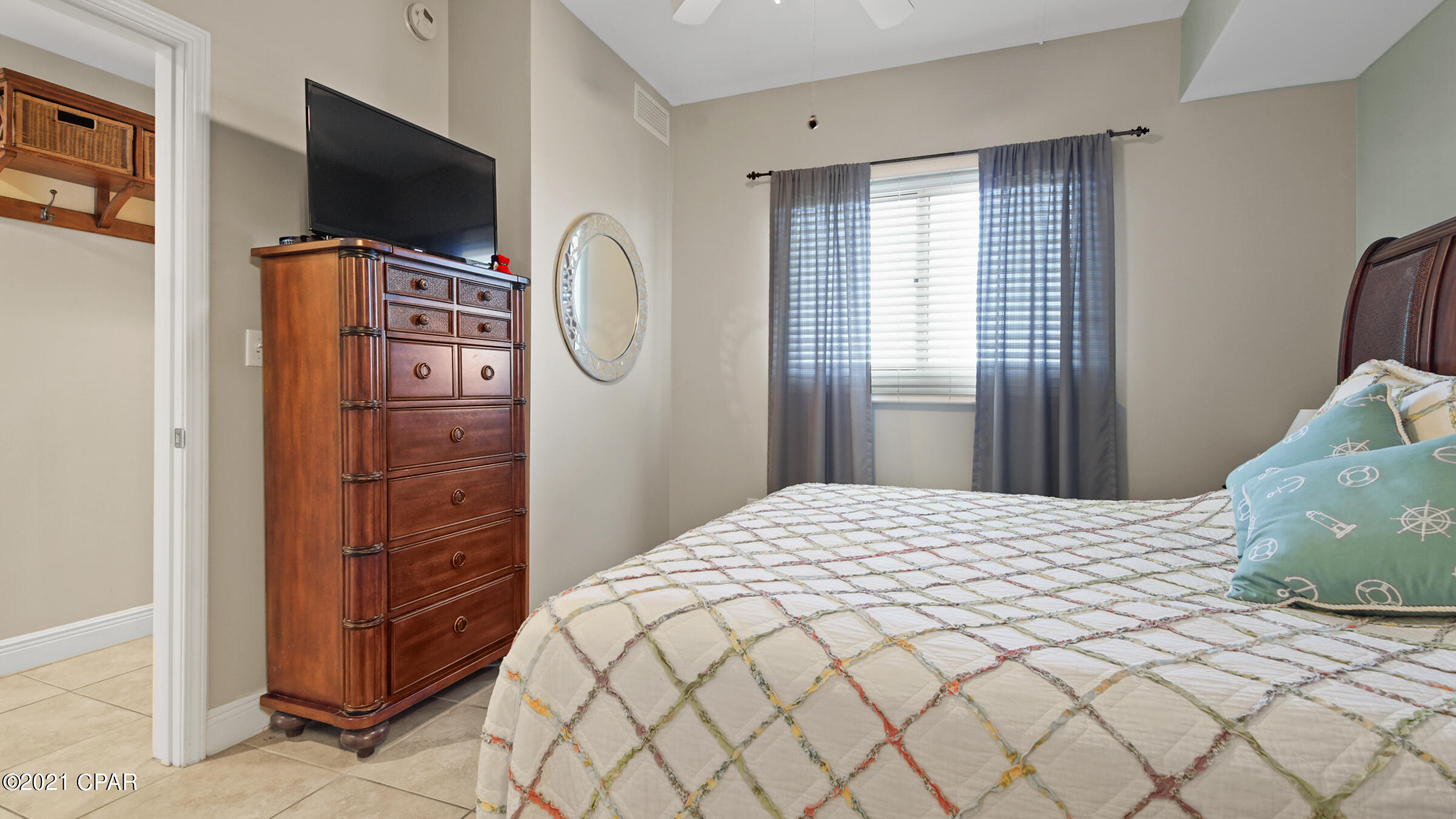 Sterling Breeze - Residential