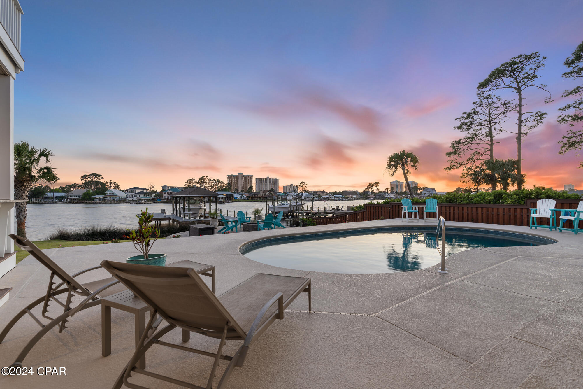 Grand Lagoon Banks - Residential