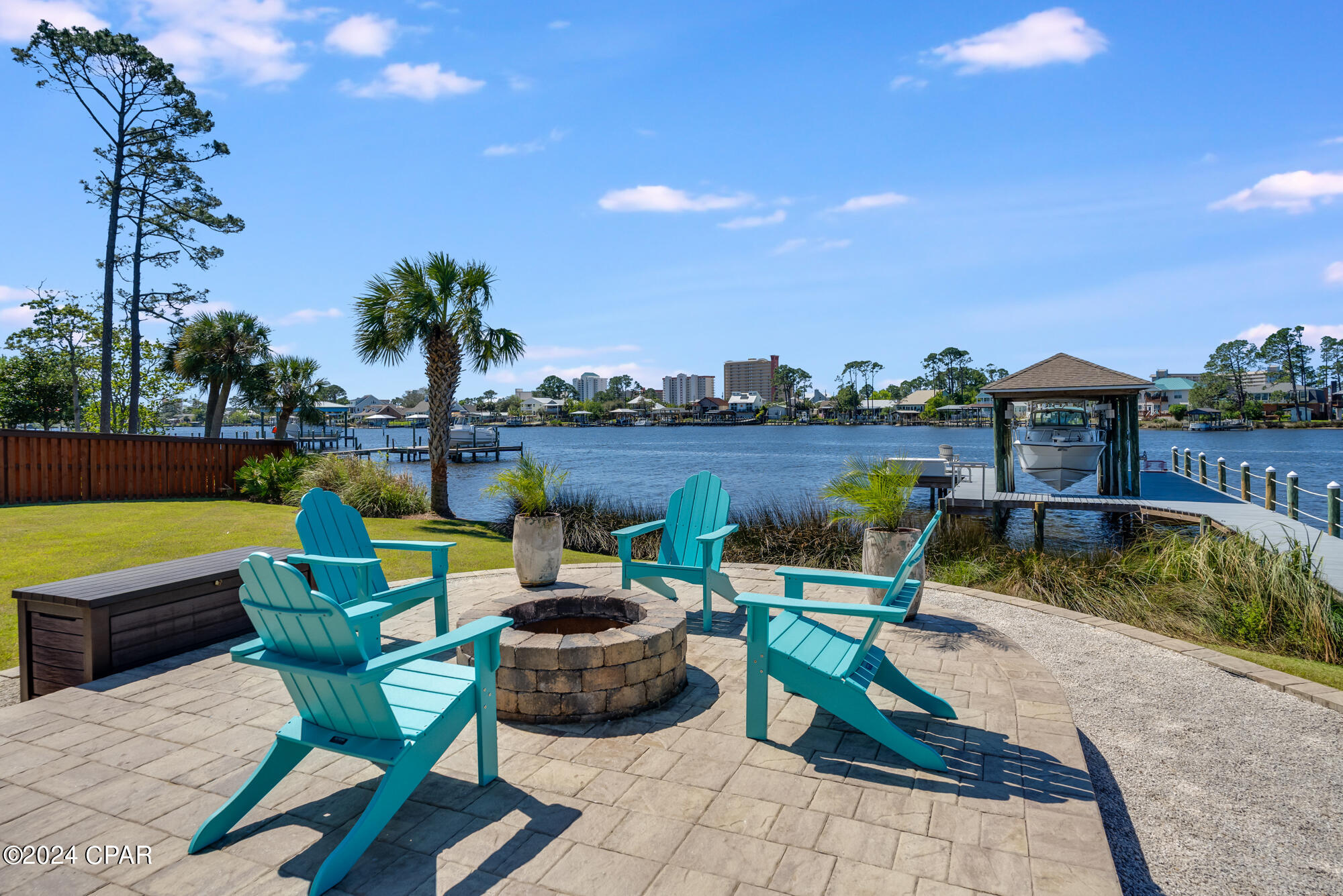 Grand Lagoon Banks - Residential